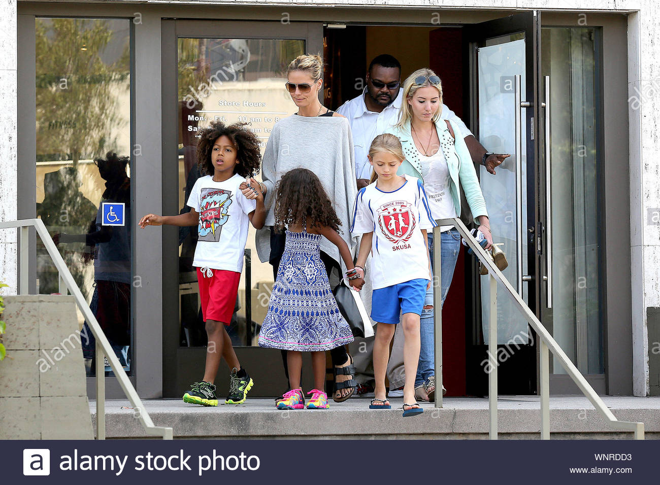 new balance store in santa monica