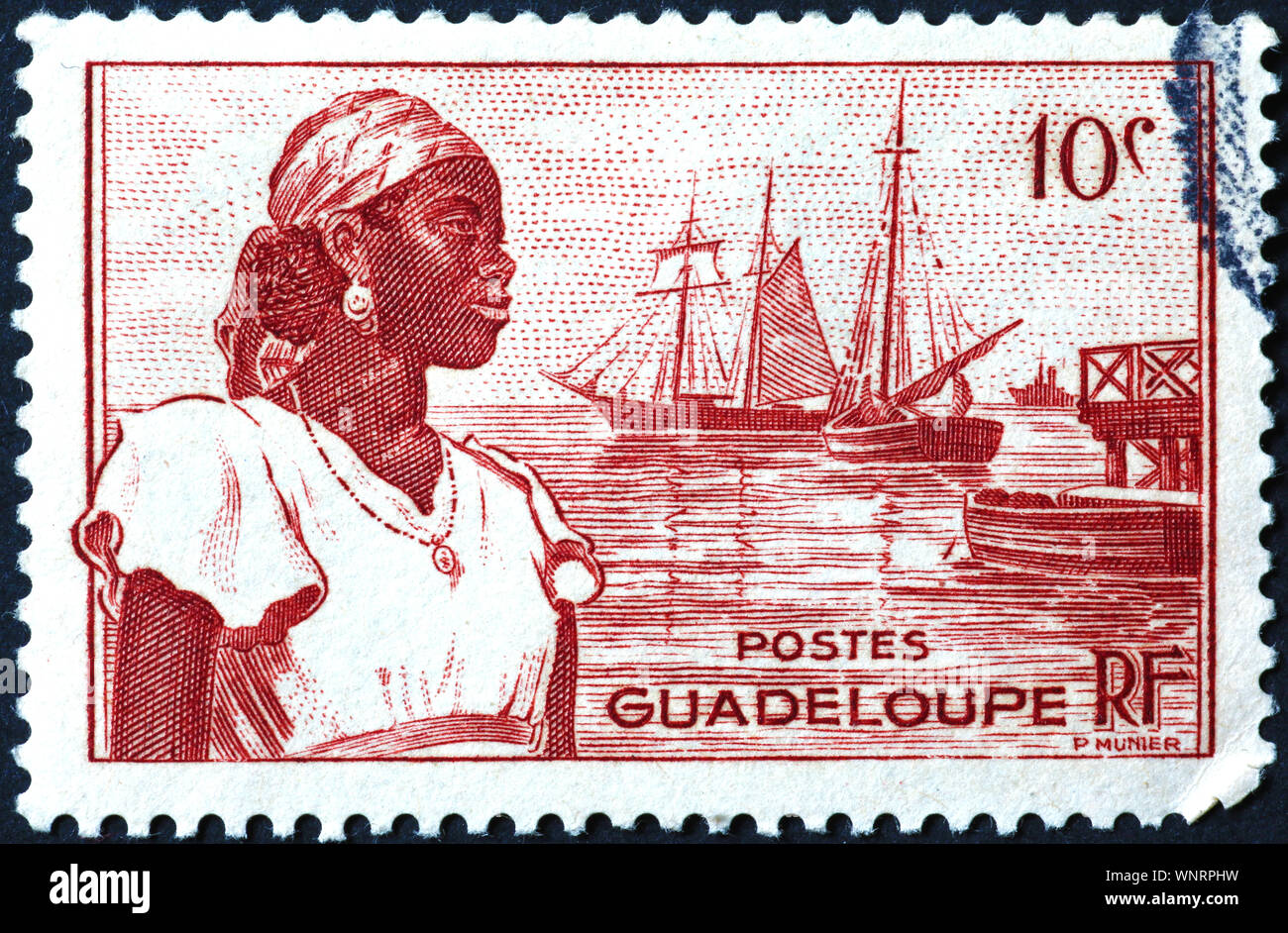 Woman on ship vintage hires stock photography and images Alamy