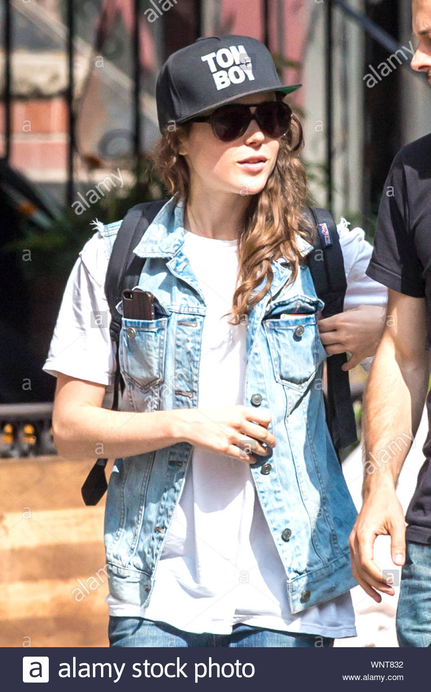 Tomboy Style Stock Photos Tomboy Style Stock Images Alamy