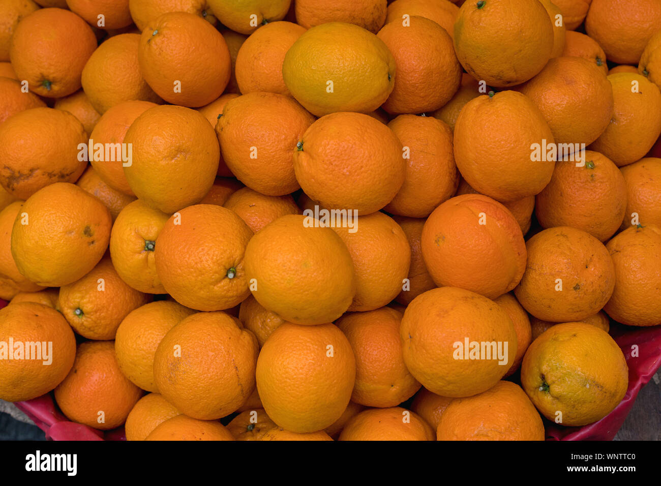 Bunch of oranges hires stock photography and images Alamy