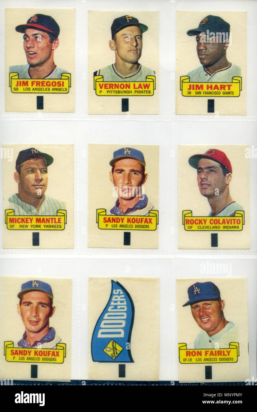 Mickey mantle baseball cards hi-res stock photography and images