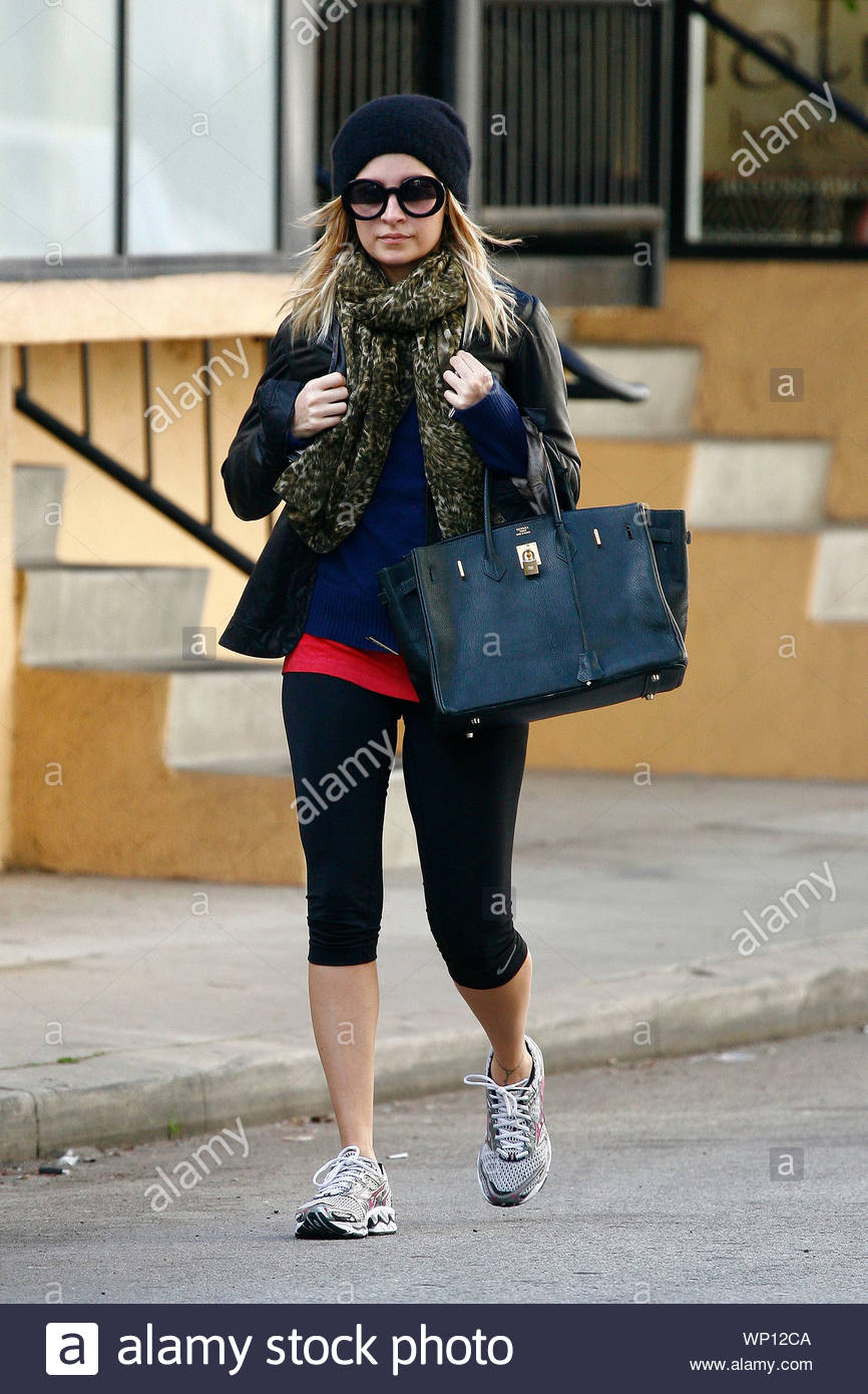 Studio City Ca Looking Stylish With A Colorful Scarf And A