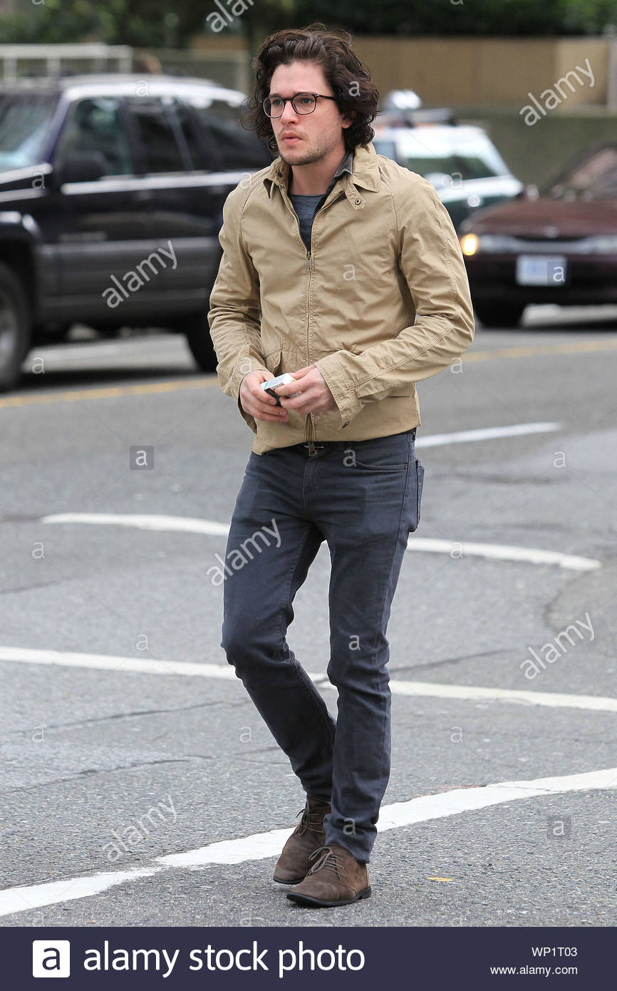 Vancouver Bc British Actor Kit Harrington Steps In The Early