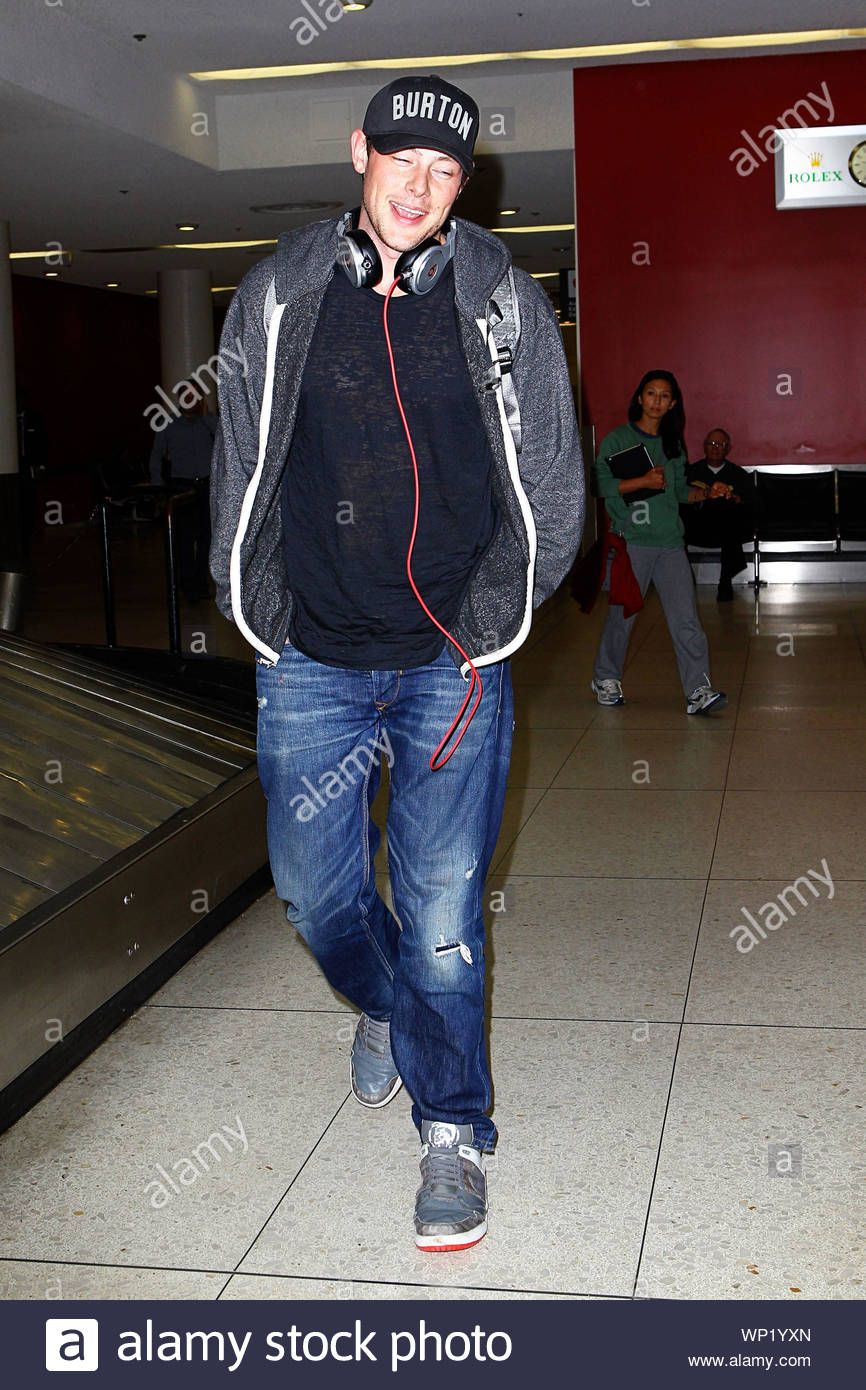Los Angeles Ca Actor Cory Monteith Returned To Los Angeles This