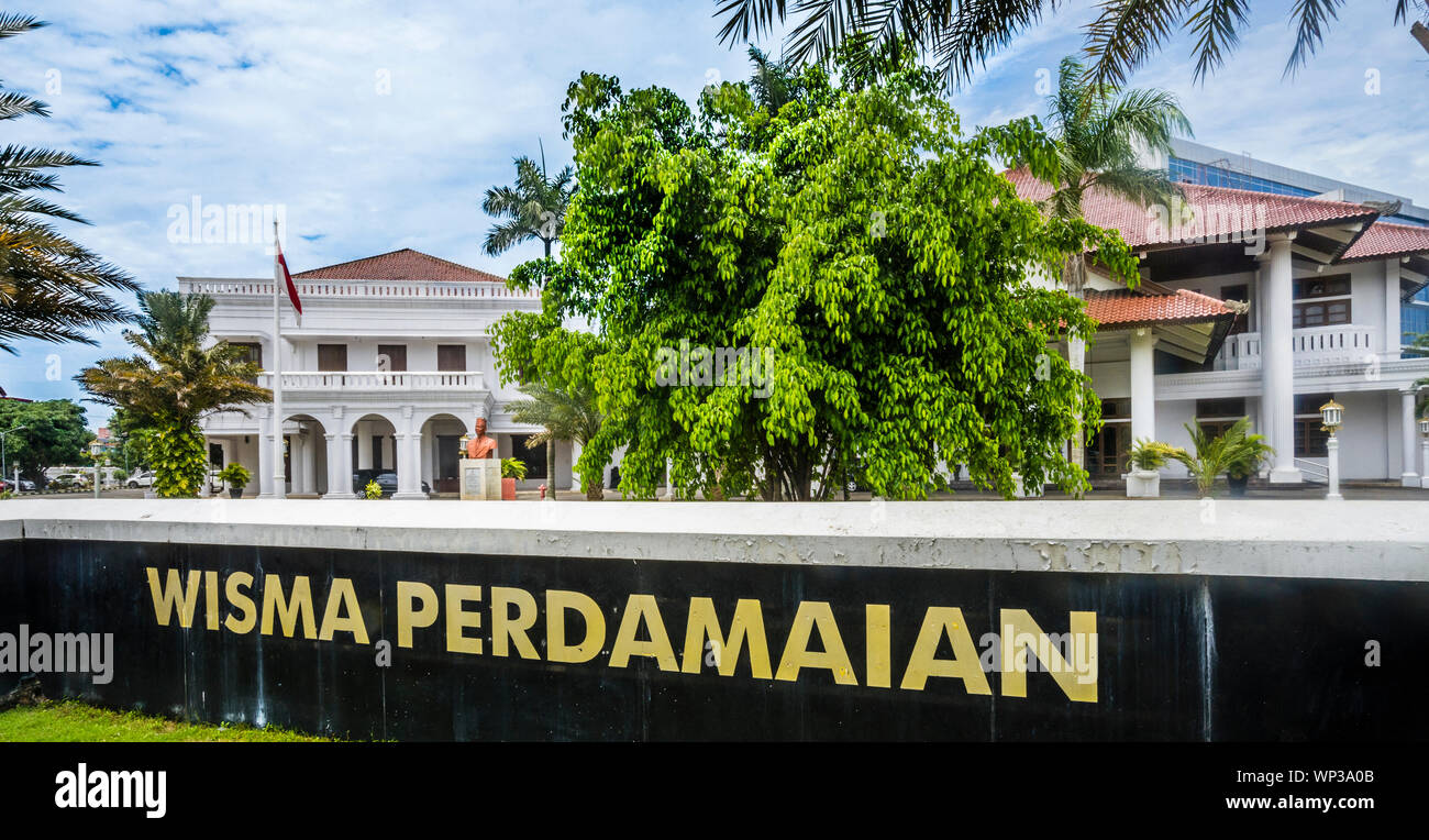 view of the Wisma Perdamaian Rumah Rakya, State government office, the former colonial-era Estate Bonjon or Vredestein palace, Semarang, Central Java, Stock Photo