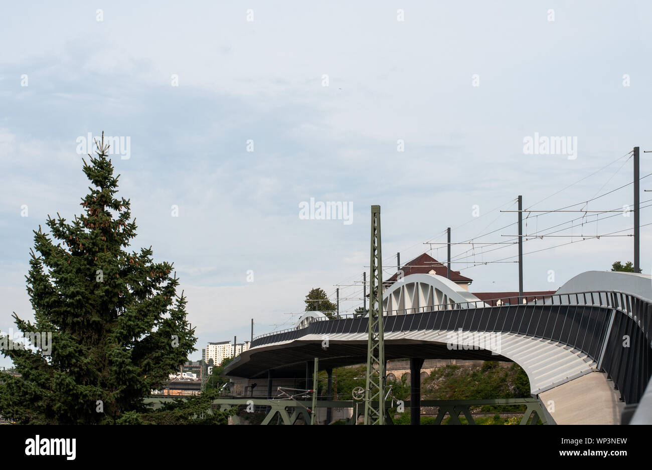 Architecture of winding bridge hi-res stock photography and images - Alamy