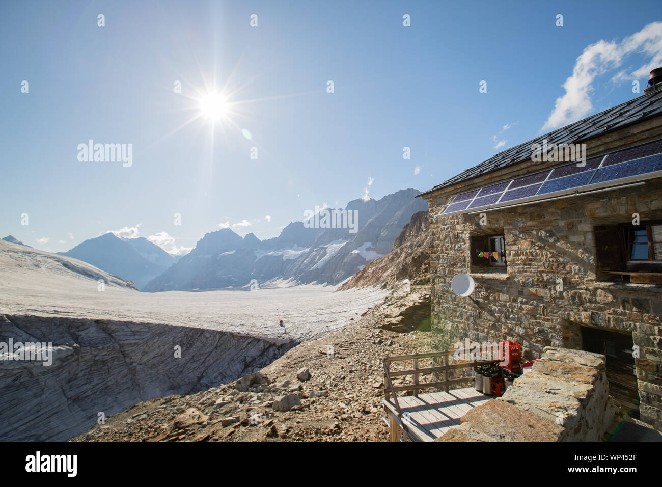 Mountain cabin in the Swiss alps Stock Photo - Alamy