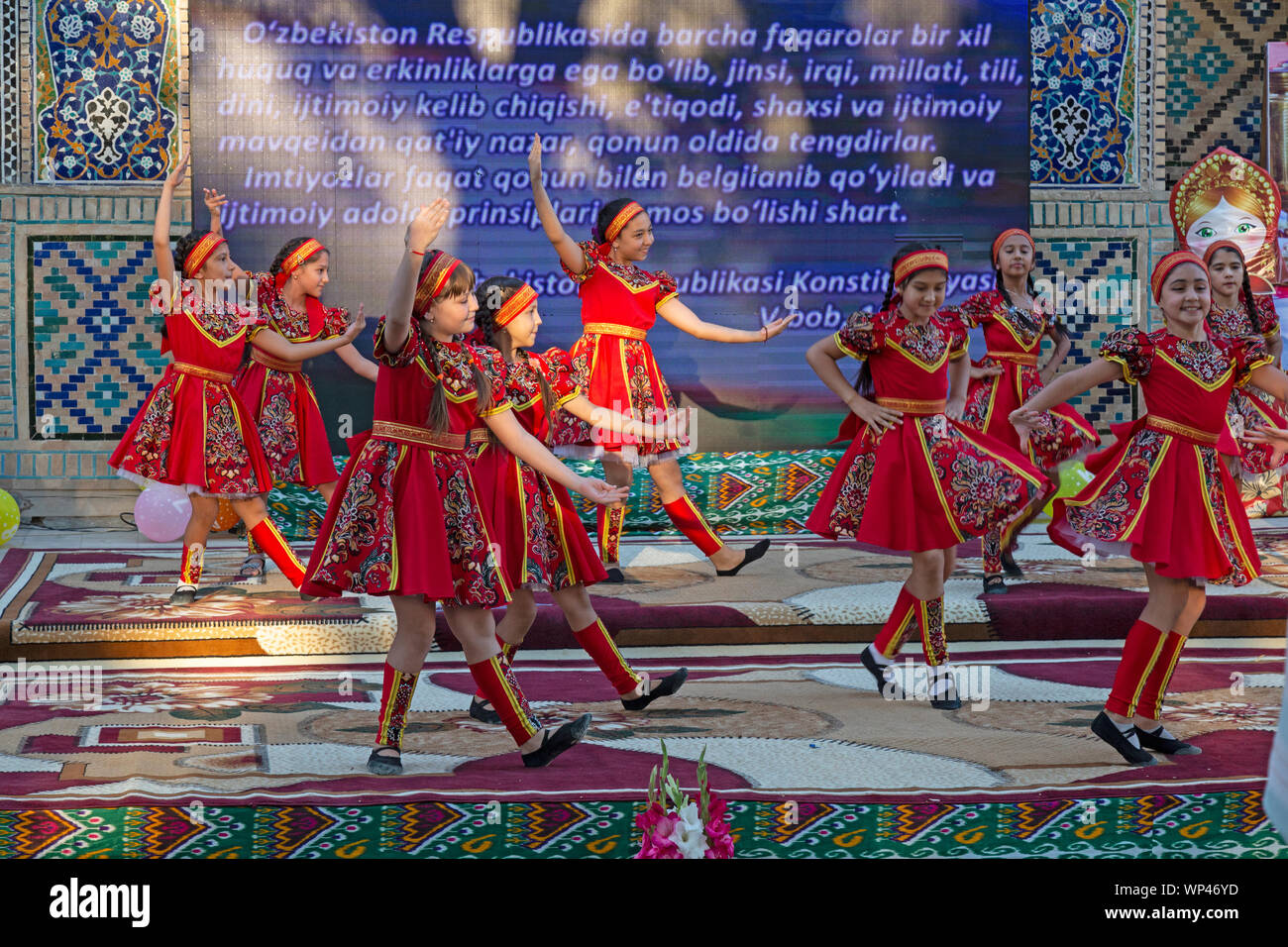 Rus külotlu bluzka Qattiq jinsiy aloqa porno video