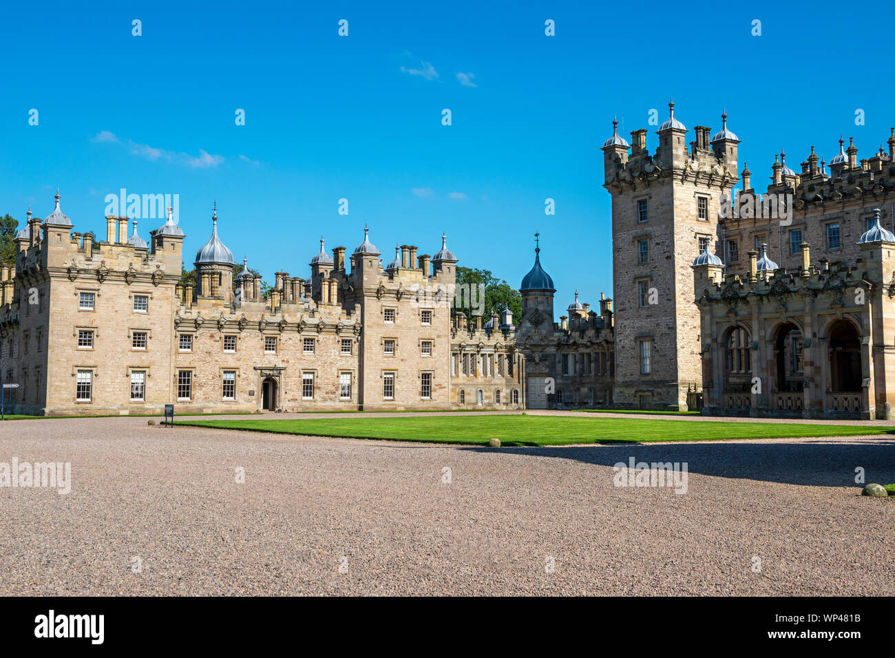 East Wing and Main Entrance to Floors Castle near Kelso, Scottish Borders, Scotland, UK Stock Photo