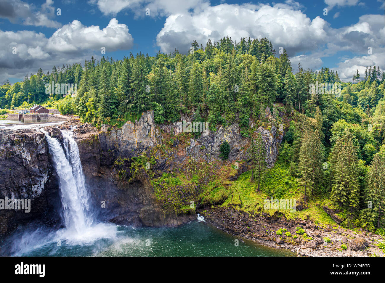 View Of Snoqualmie Falls Near Seattle In The Pacific Northwest Stock Photo Alamy