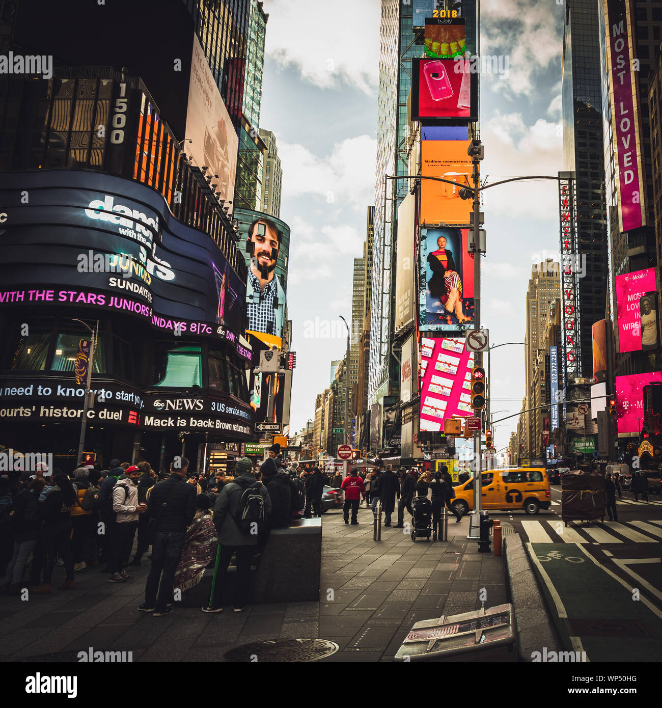 Nyc Street Hi Res Stock Photography And Images Alamy