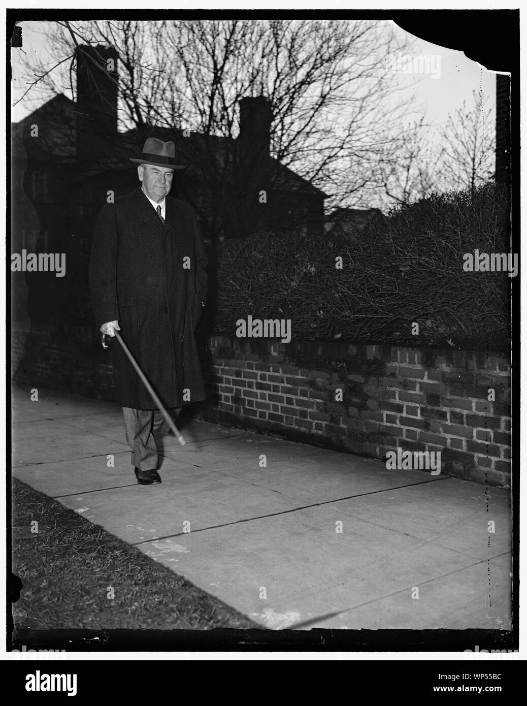 Justice Stone ready to resume duties. Washington D.C. Apparently fully recovered from his recent Illness, Associate Justice Harlan Fiske Stone of the United States Supreme Court returned to Washington yesterday from Sea Island, Georgia, where he had been recuperating. This exclusive picture of the Justice was made as he took an early morning stroll today. Many important decisions, among them the validity of the Labor Relations Act, have been postponed by the Court pending the return of Justice Stone to the bench. Along with Chief Justice Hughes, Justices Brandeis and Cardozo, Justice Stone is Stock Photo