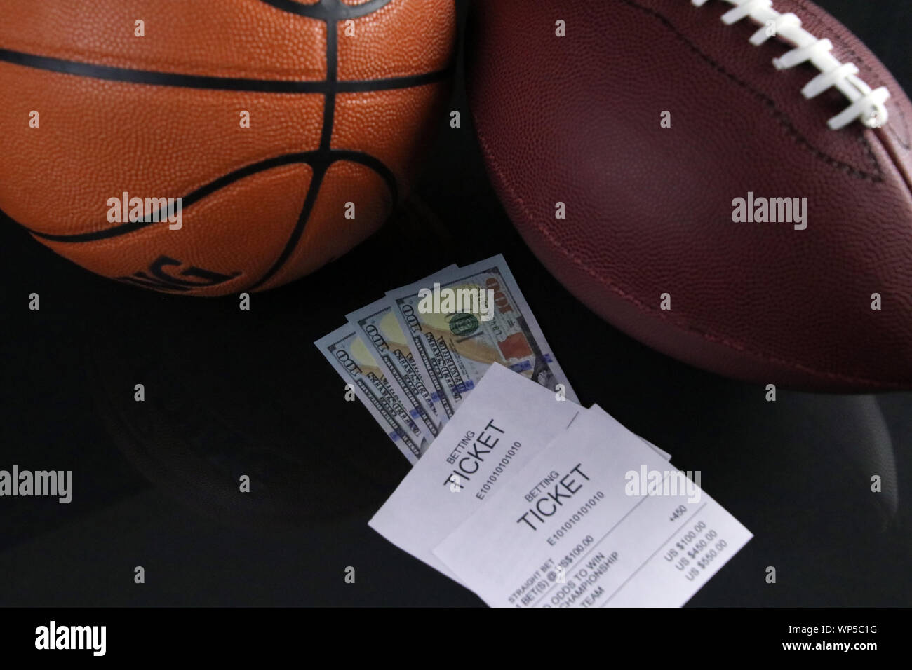 Sports betting casino hi-res stock photography and images - Page 10 - Alamy