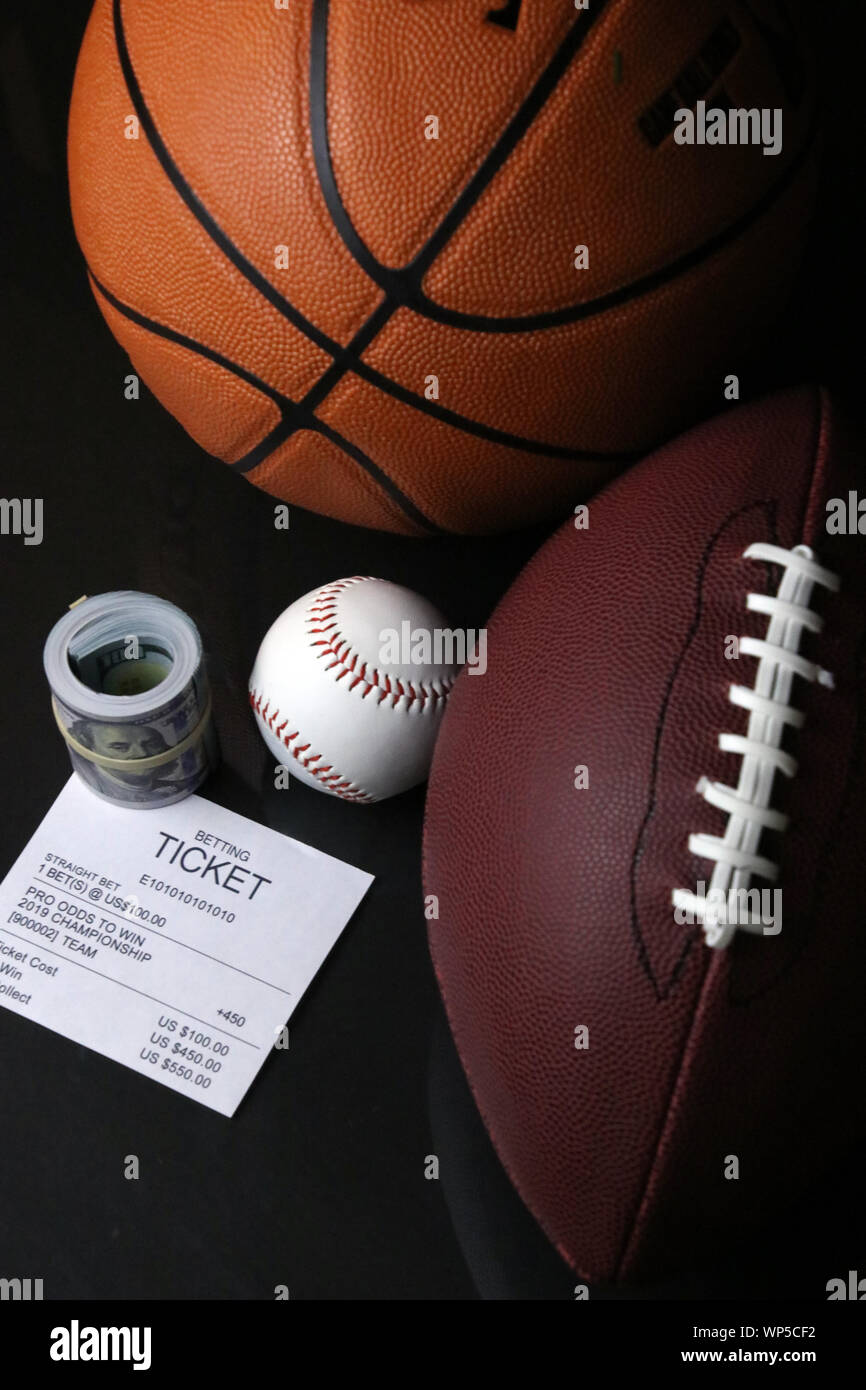 Sports bet online hi-res stock photography and images - Page 5 - Alamy