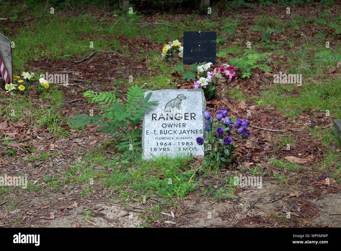 Key Underwood Coon Dog Memorial Graveyard, Colbert County, Alabama