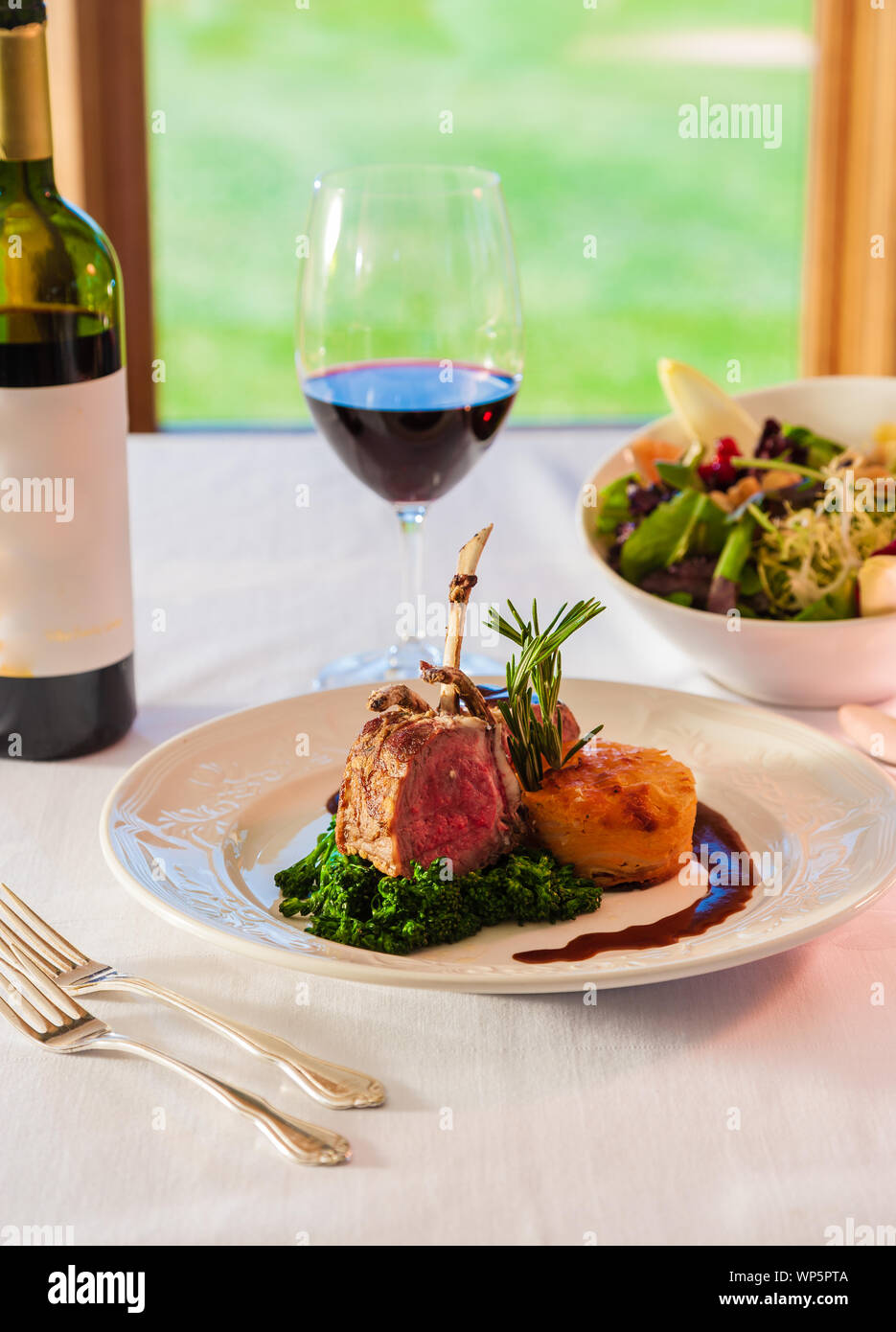 Red wine sauce lamb hires stock photography and images Alamy