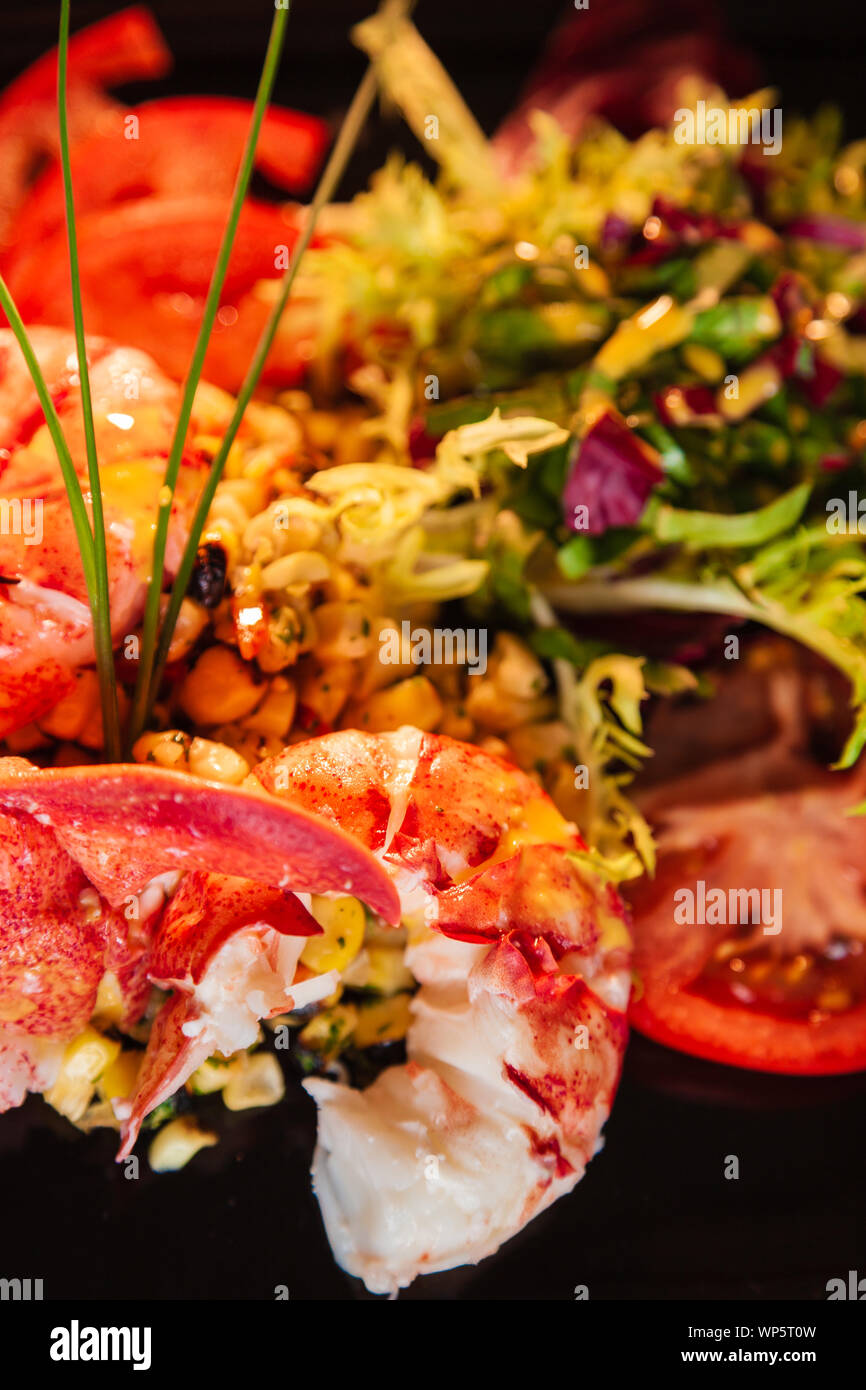 Banquet cuisine lobster seafood hi-res stock photography and images - Alamy