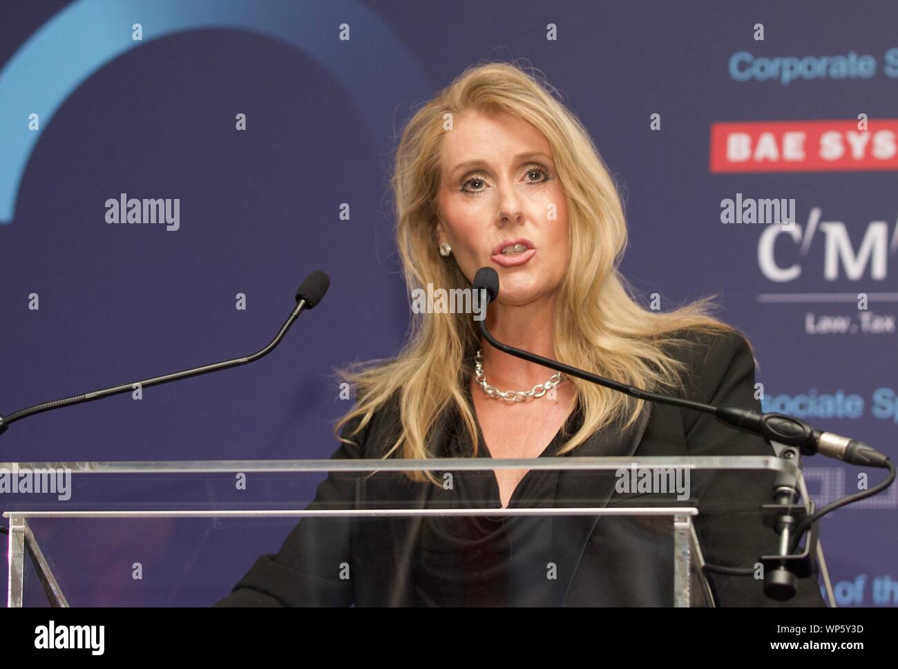 debbie-crosbie-hi-res-stock-photography-and-images-alamy