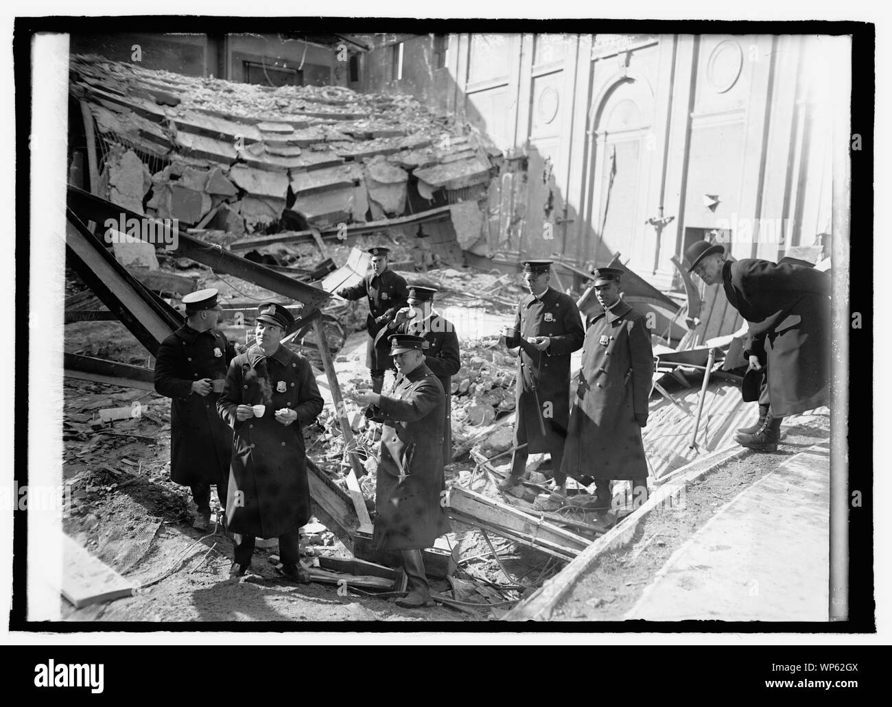 Knickerbocker Cut Out Stock Images & Pictures Alamy