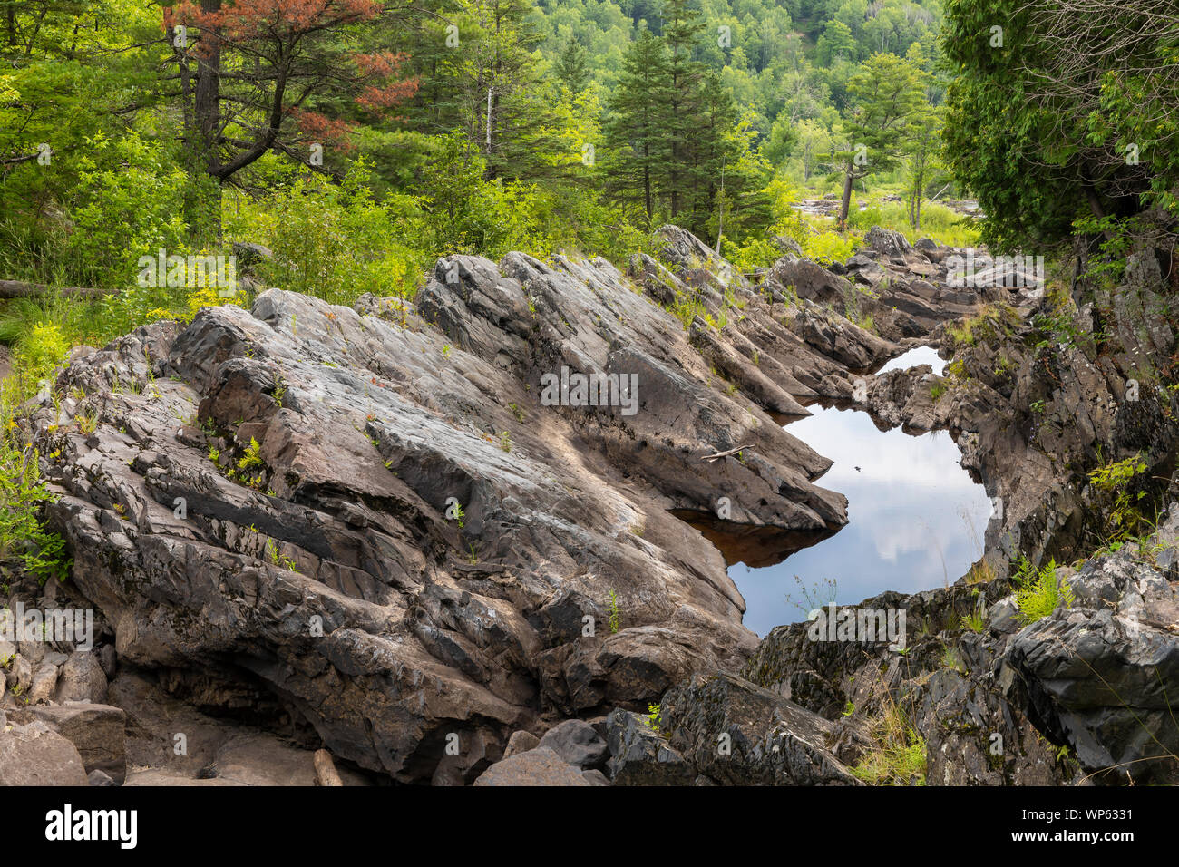 A rocky river scenic landscape Stock Photo - Alamy