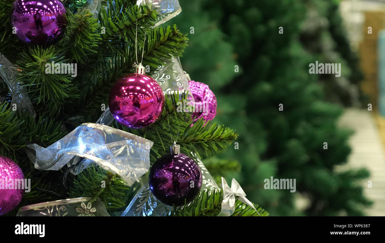 Wonderful Artificial Christmas Tree With Bright Sparkling