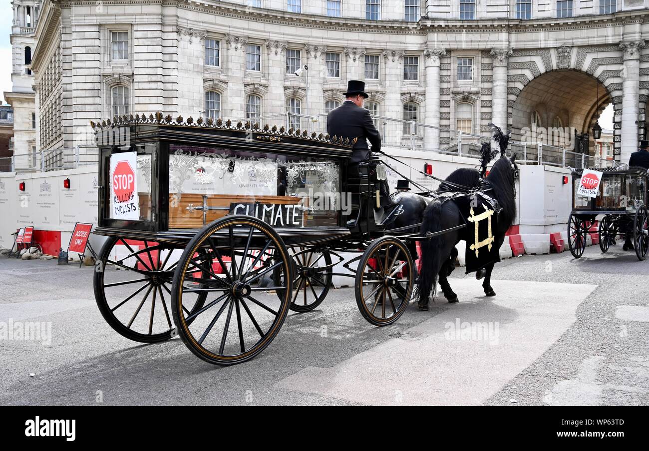 London. UK 7th September 2019. National Funeral For The Unknown Cyclist hosted by Extinction Rebellion. National Cycling Protest & Die-In. Trafalgar Square, London. UK Credit: michael melia/Alamy Live News Stock Photo