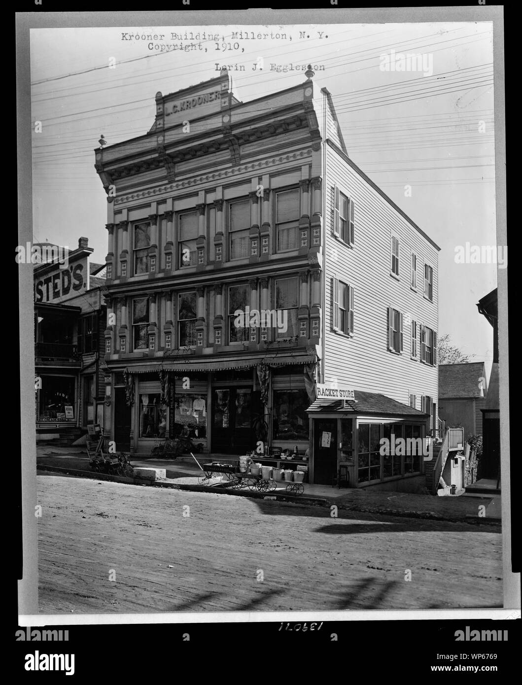 Krooner Building, Millerton, N.Y Stock Photo Alamy