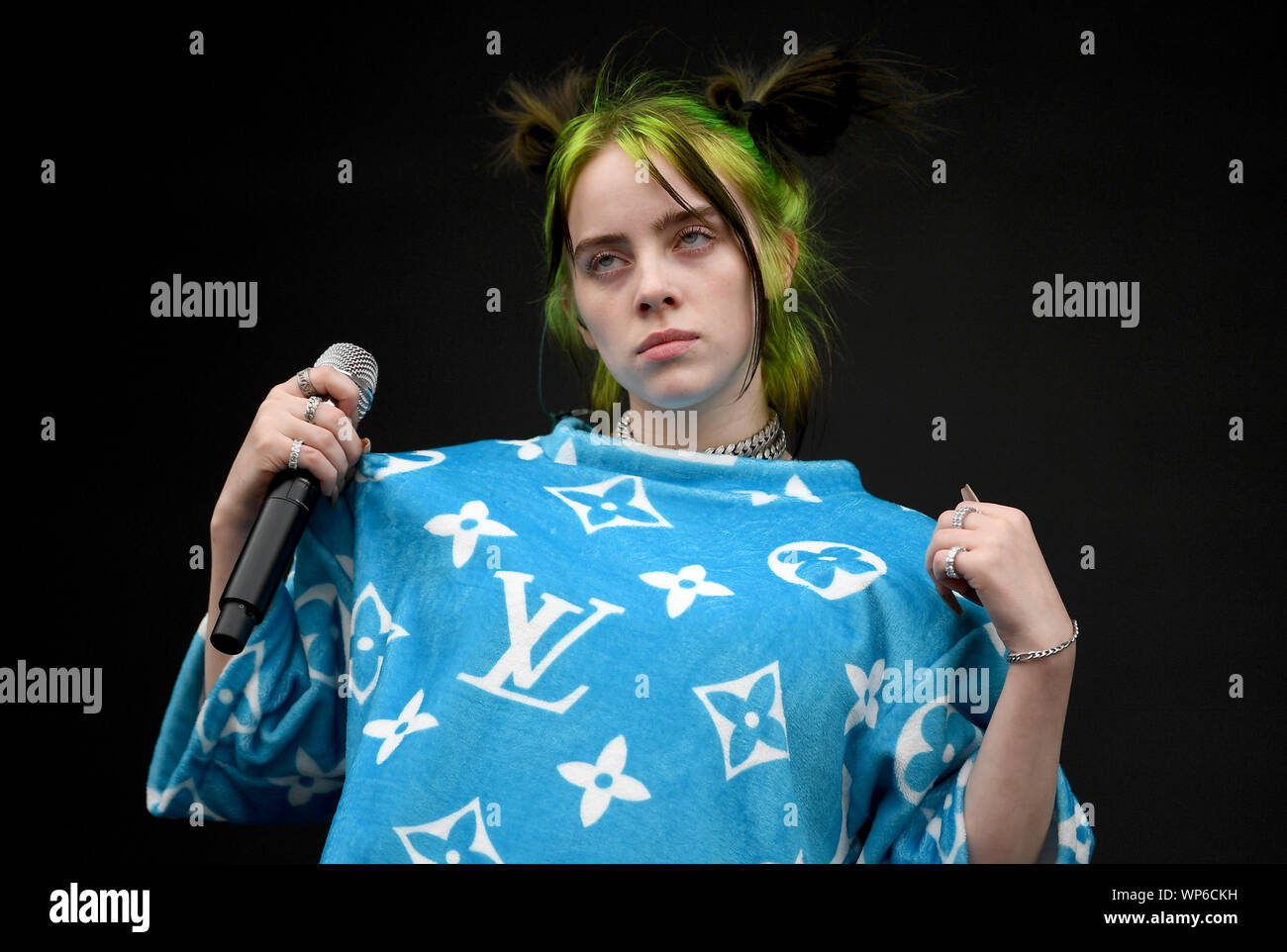 07 September 2019, Berlin: The US-American singer Billie Eilish is on stage at the Lollapalooza Festival Berlin on the grounds of the Olympic Stadium. Photo: Britta Pedersen/dpa-Zentralbild/dpa Stock Photo