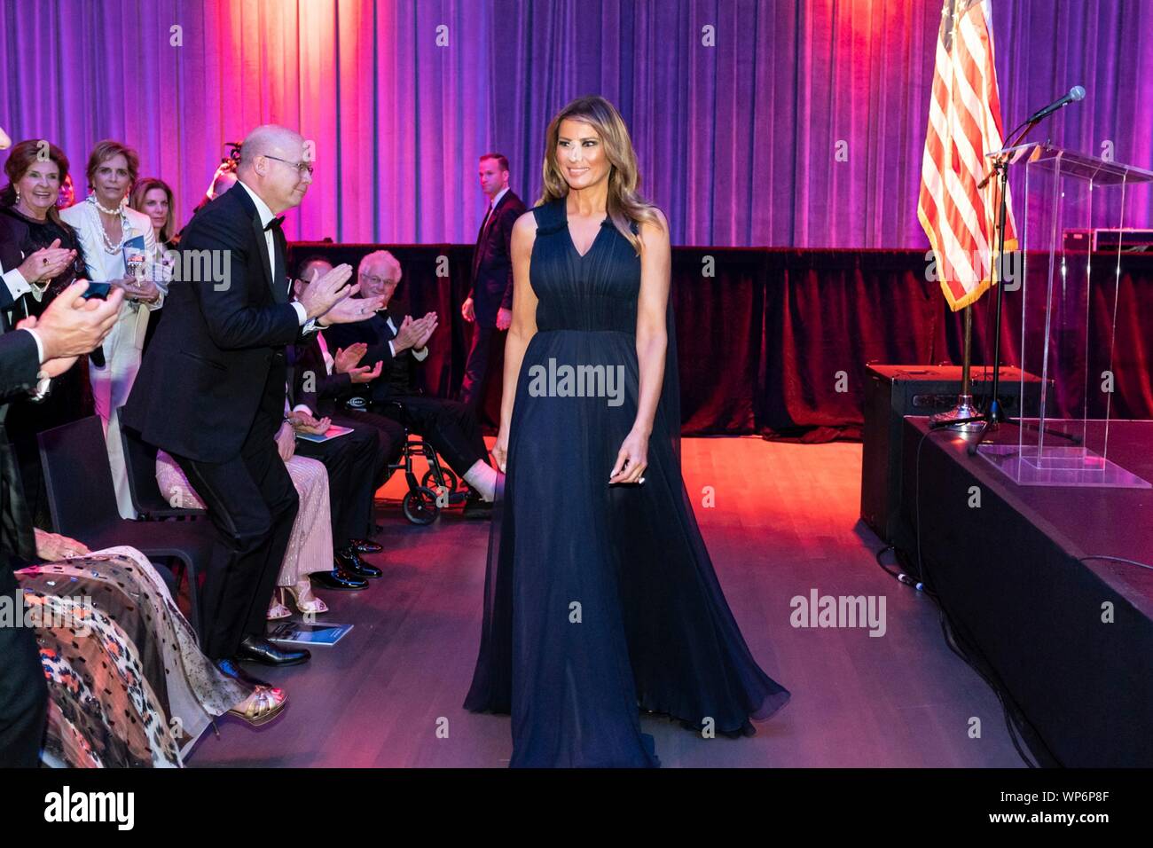 Washington, DC, USA. 05 September, 2019. U.S. First Lady Melania Trump smiles as she arrives for the REACH dedication and performance at the John F. Kennedy Center for the Performing Arts September 5, 2019 in Washington, D.C. Stock Photo