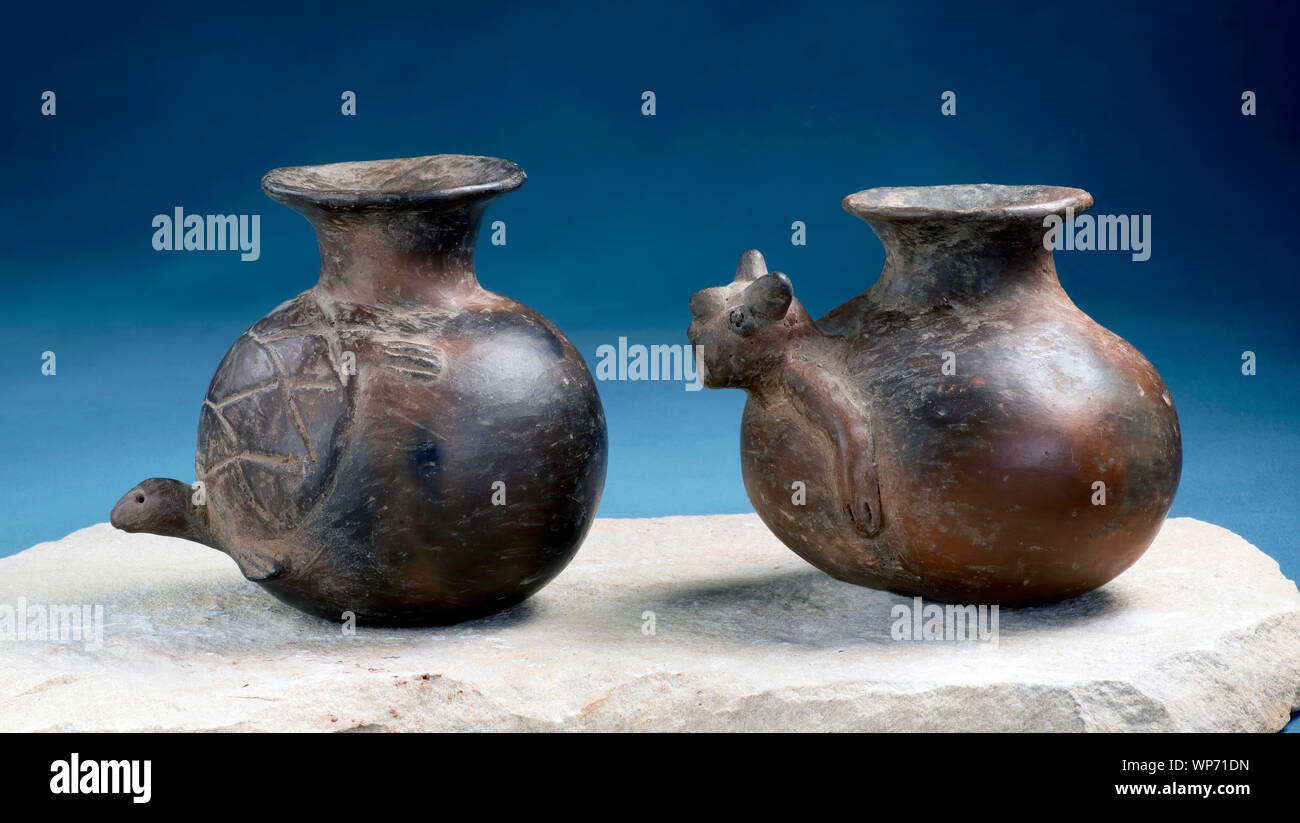Native American Mississippi Culture bowls made around 800AD to 1400AD mostly found in Arkansas and Ohio. Stock Photo