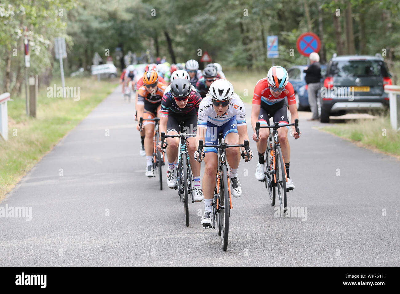 NIJVERDAL - 06-09-2019, cycling, Boels Ladies Tour, etappe 3, the peloton with Amy Pieters in the lead Stock Photo