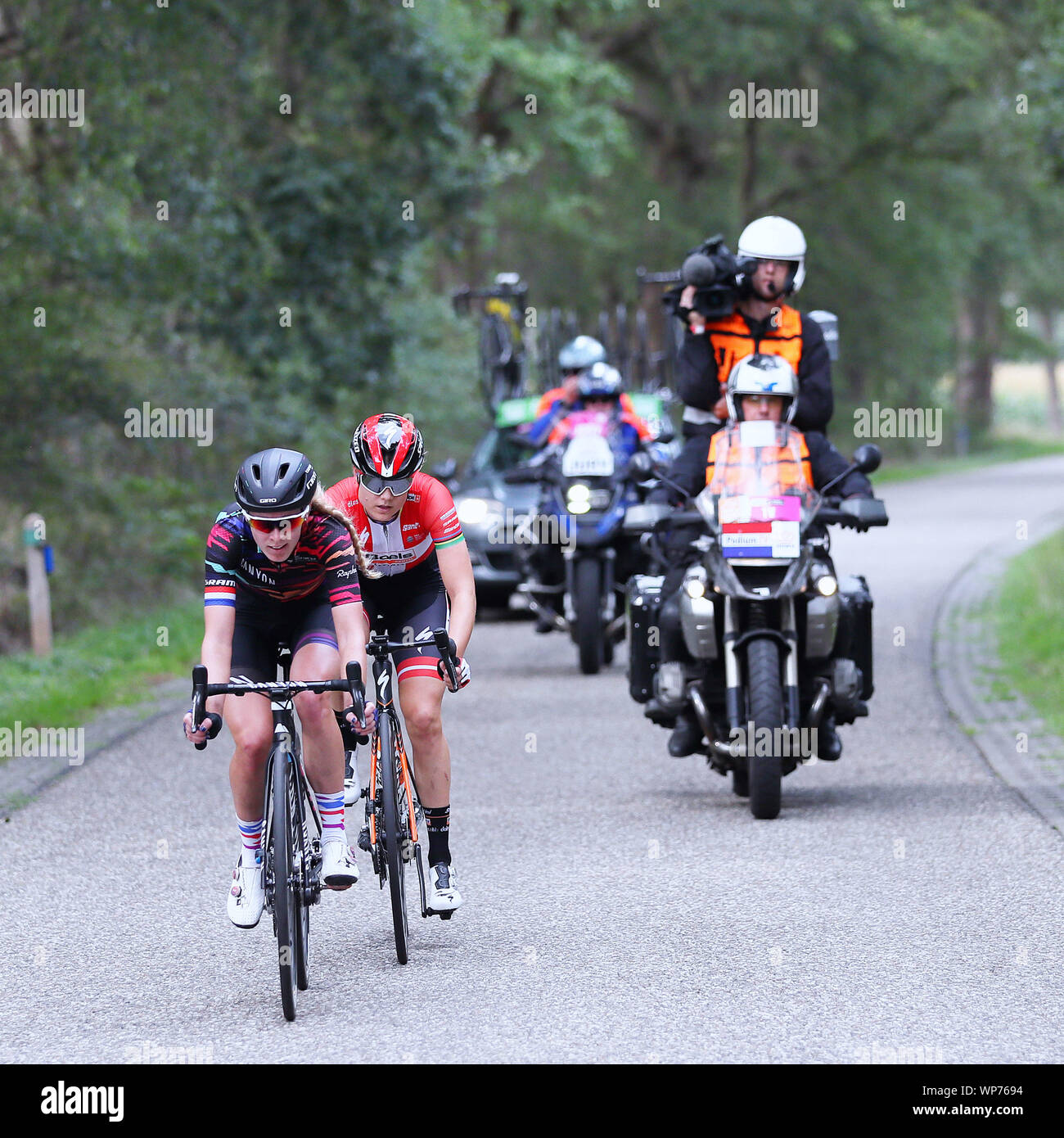 NIJVERDAL - 06-09-2019, cycling, Boels Ladies Tour, etappe 3, Amalie Dideriksen and Katarzyna Niewiadoma in the chase Stock Photo