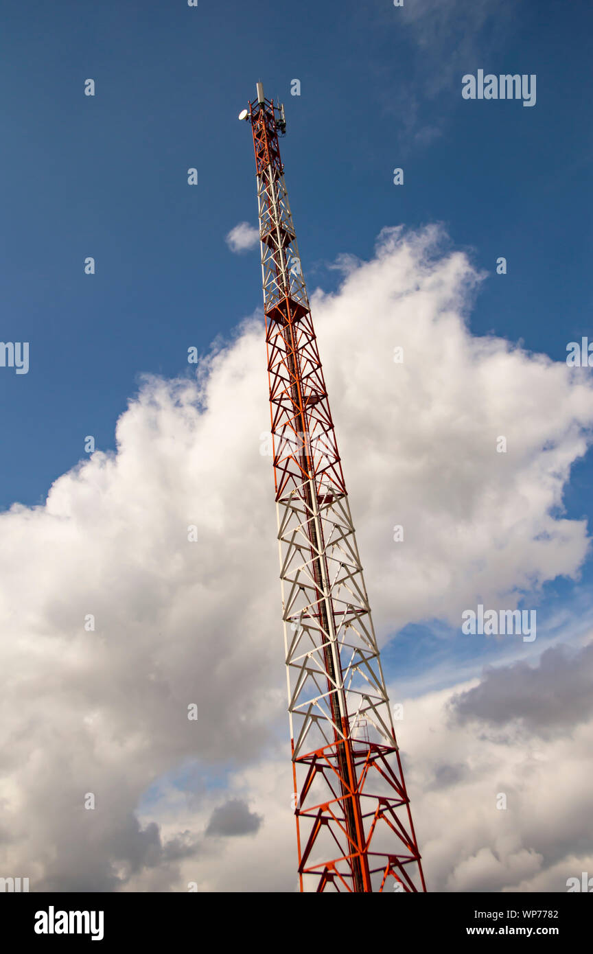 Cellular Base Station High Resolution Stock Photography and Images Alamy