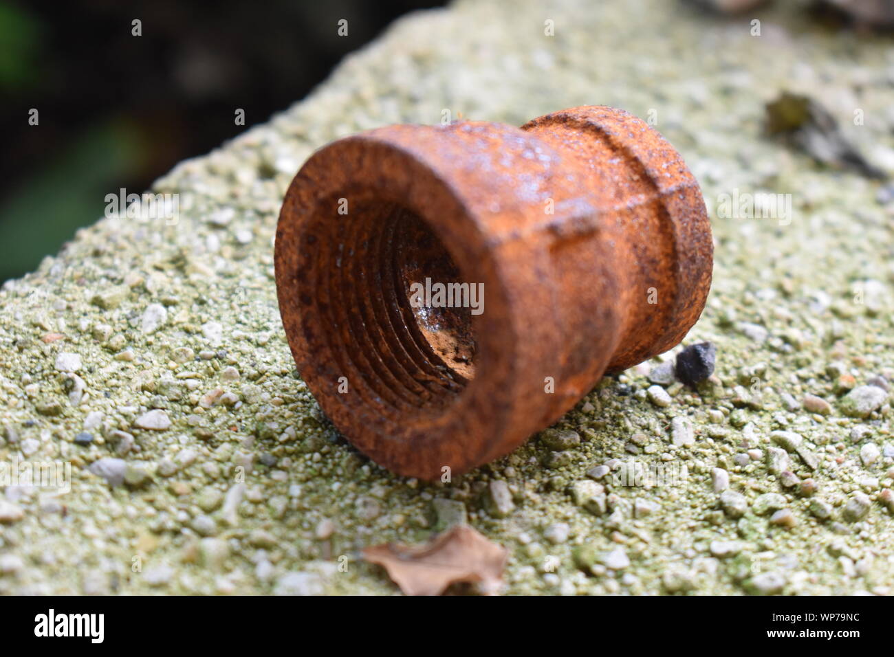 Rusted Connector Connecter hi-res stock photography and images - Alamy