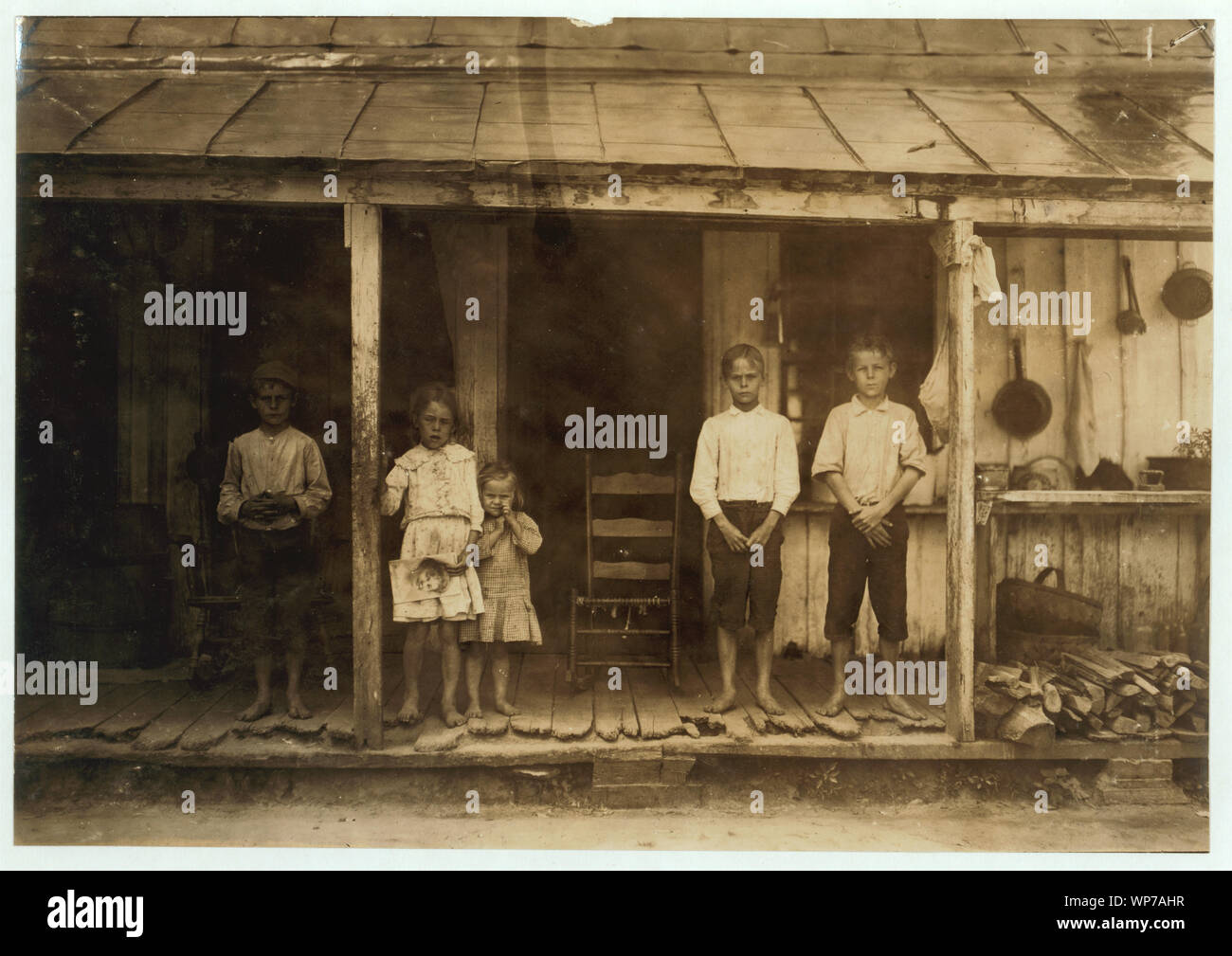 Как жили дети в 1930 годы. Детский труд в США 1900 годы. Америка 1900 люди. Льюис Хайн фотограф труд детей. Льюис Хайн детский труд.