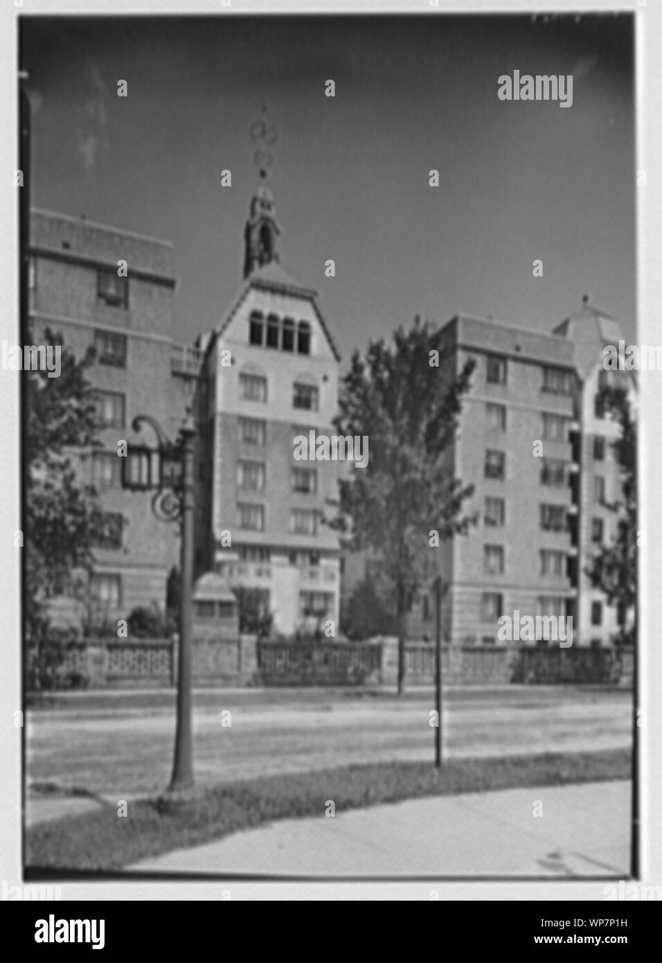 Leslie Apartments, Forest Hills, Long Island Stock Photo Alamy