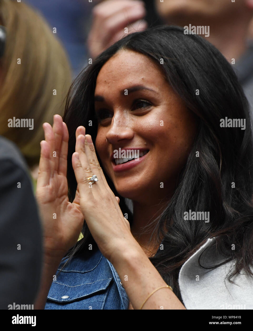 Flushing Meadows New York US Open Tennis Day 12 06/09/2019 Duchess of Sussex Meghan Markle  watches from player box as Serena Williams (USA) loses to Bianca Adreescu (CAN) in Ladies Singles Final Photo Roger Parker International Sports Fotos Ltd/Alamy Live News Stock Photo