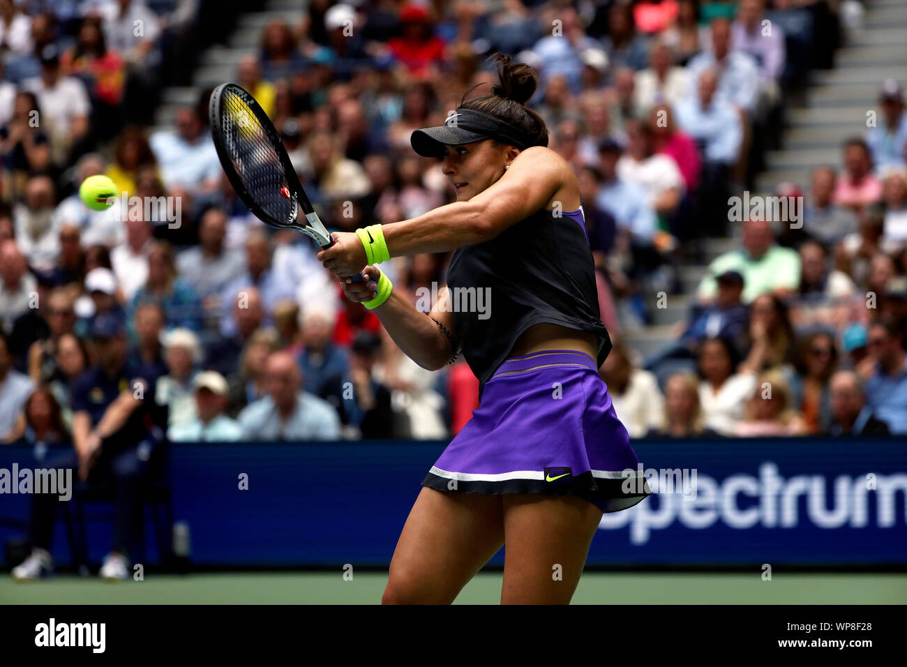 Bianca andreescu reaction hi-res stock photography and images - Alamy