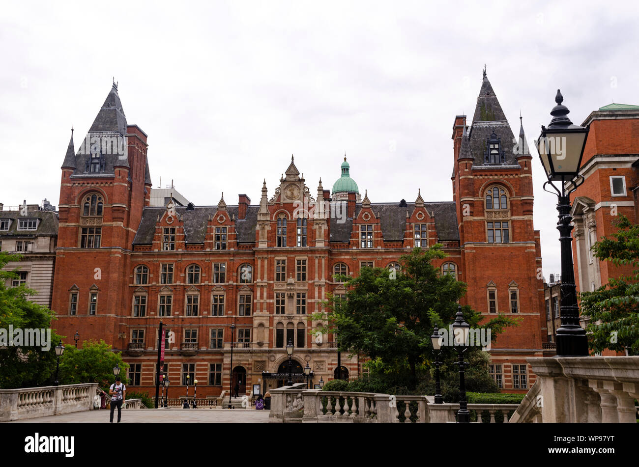 London 1882 hi-res stock photography and images - Alamy
