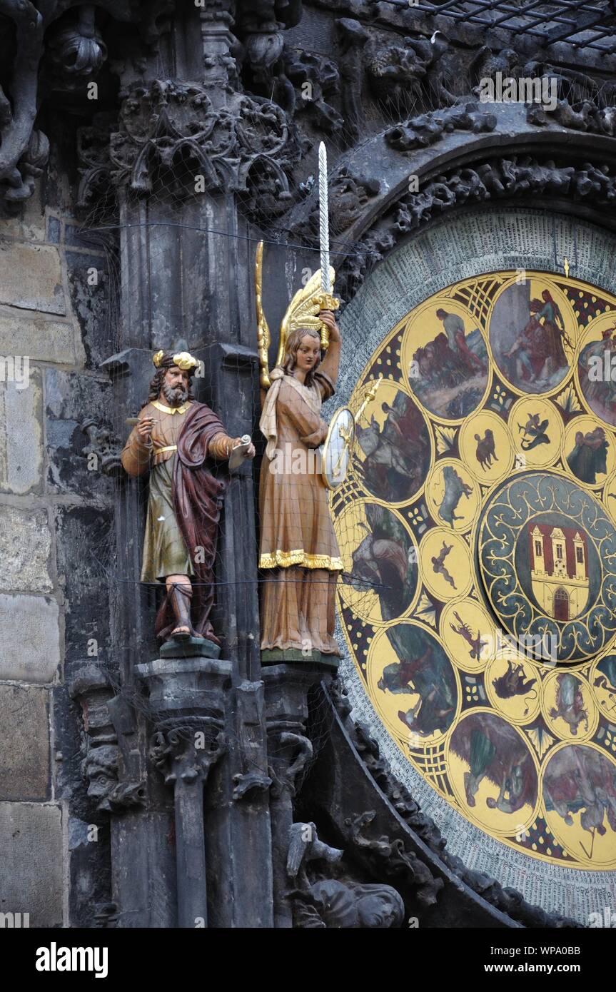 Die berühmte astronomische Uhr in Prag Stock Photo