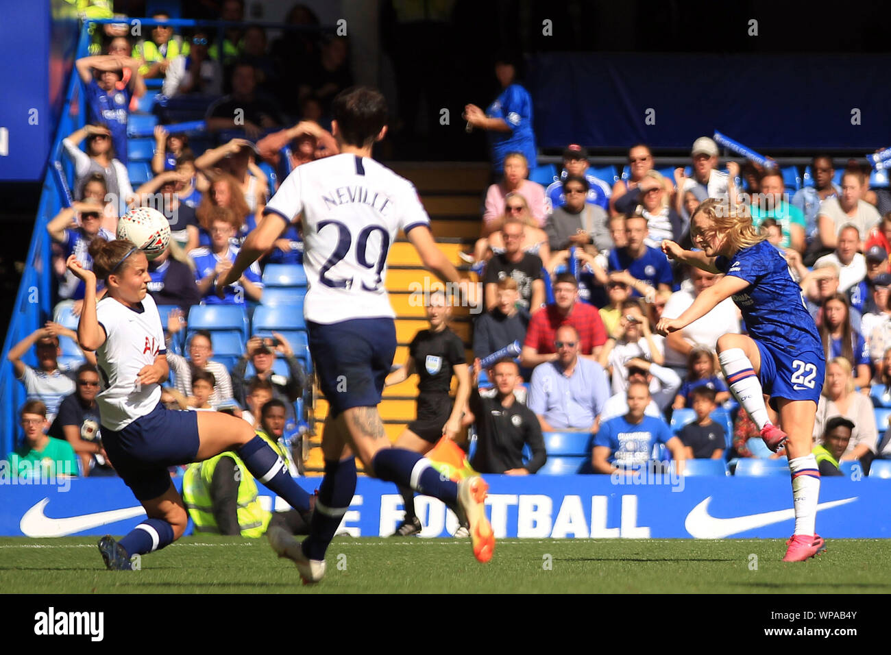 London, UK. 08th Sep, 2019. Erin Cuthbert of Chelsea Women (R) takes a shot at goal. FA Women's super league match, Chelsea women v Tottenham Hotspur women at Stamford Bridge in London on Sunday 8th September 2019. this image may only be used for Editorial purposes. Editorial use only, license required for commercial use. No use in betting, games or a single club/league/player publications. pic by Steffan Bowen/ Credit: Andrew Orchard sports photography/Alamy Live News Stock Photo