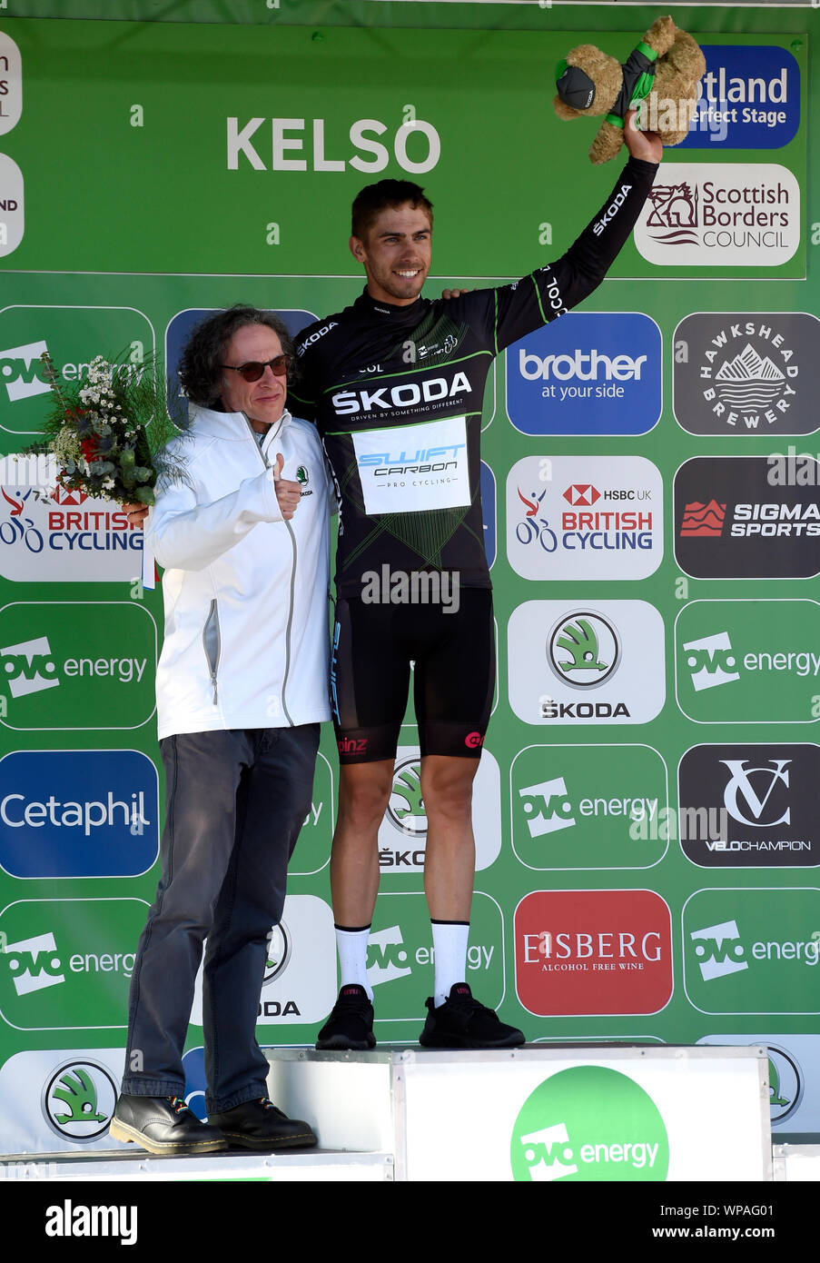 swift carbon pro cycling team