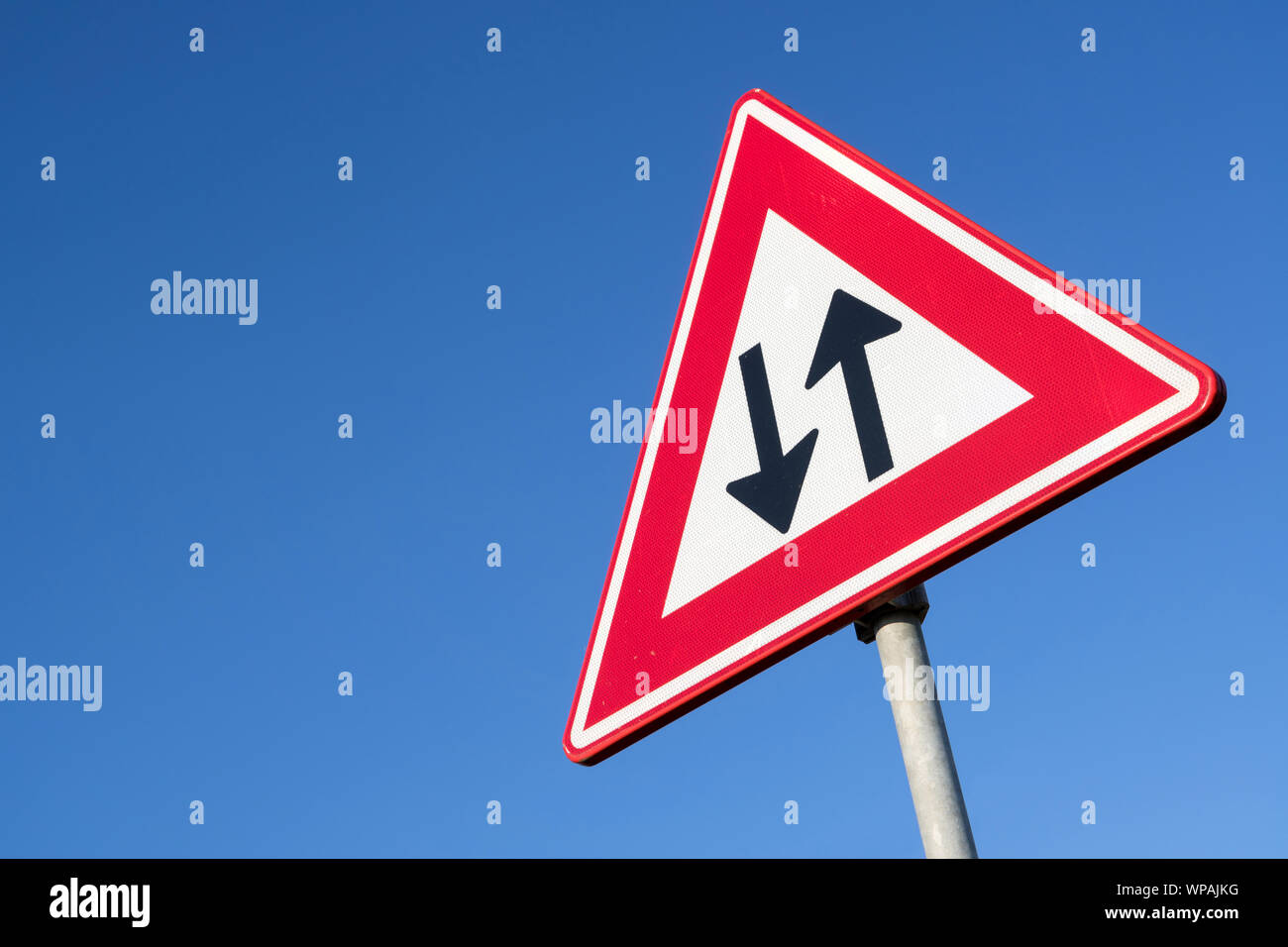 Two Way Traffic Ahead Road Sign Hi-Res Stock Photography And Images - Alamy