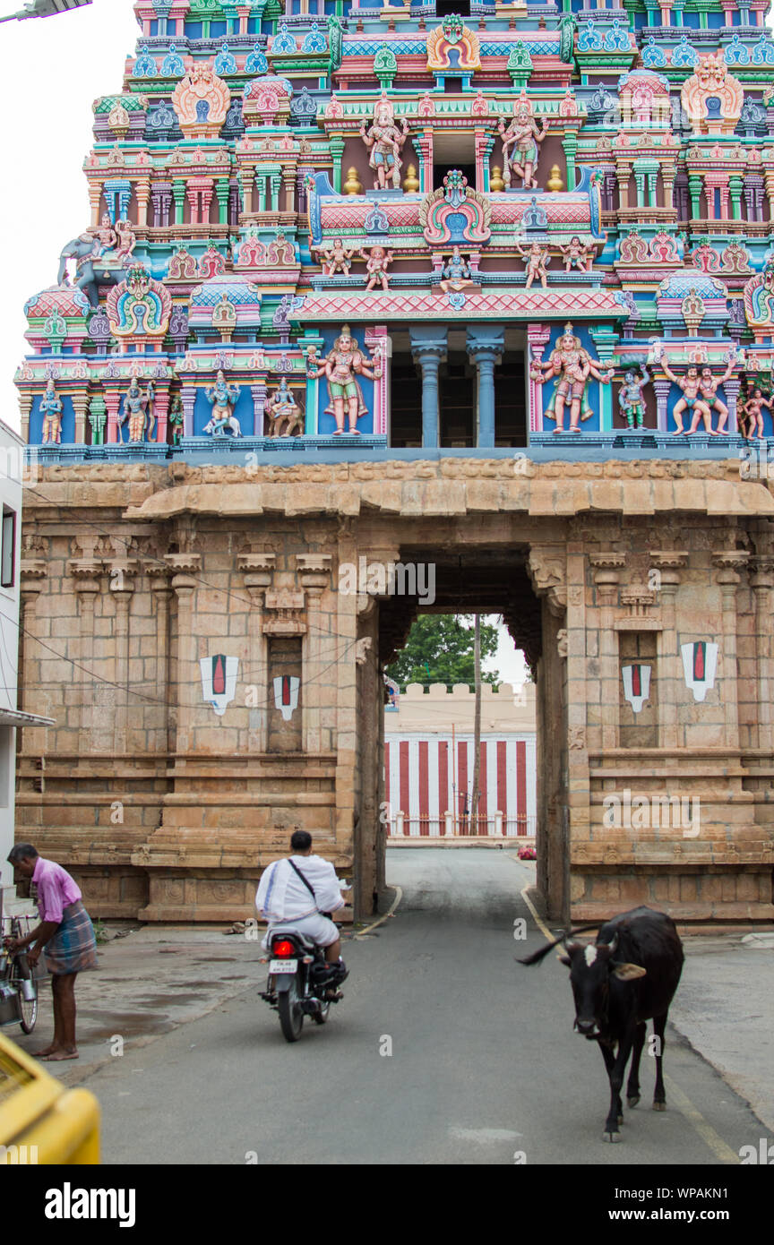 Srirangam Hindu temple tower entrance Stock Photo