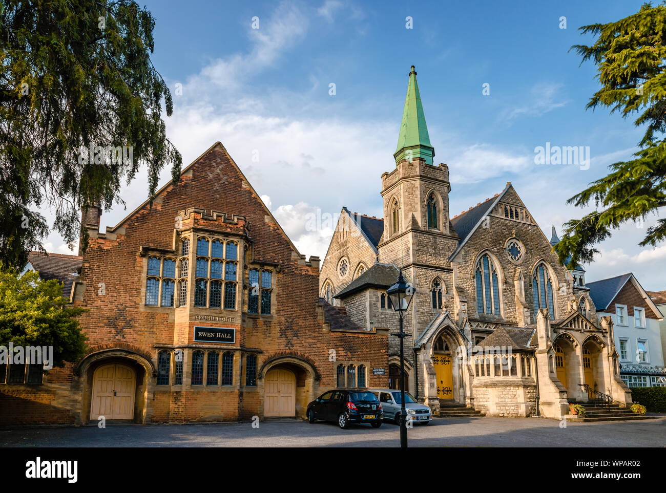 View of Barnet United Reformed Church and Ewen Hall adjacent, in Wood Street, High Barnet, London, England. Stock Photo