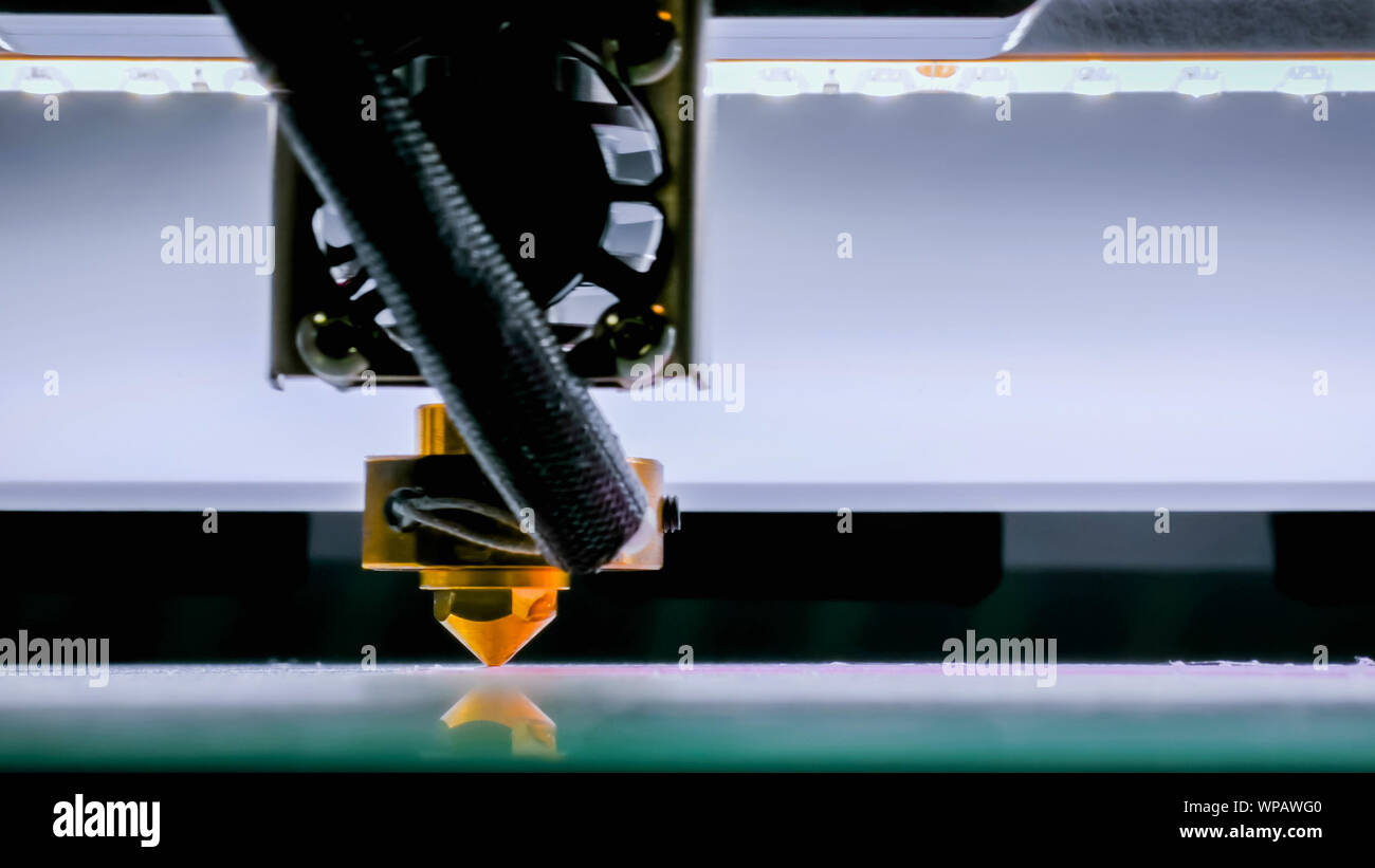 3D printer during work Stock Photo - Alamy