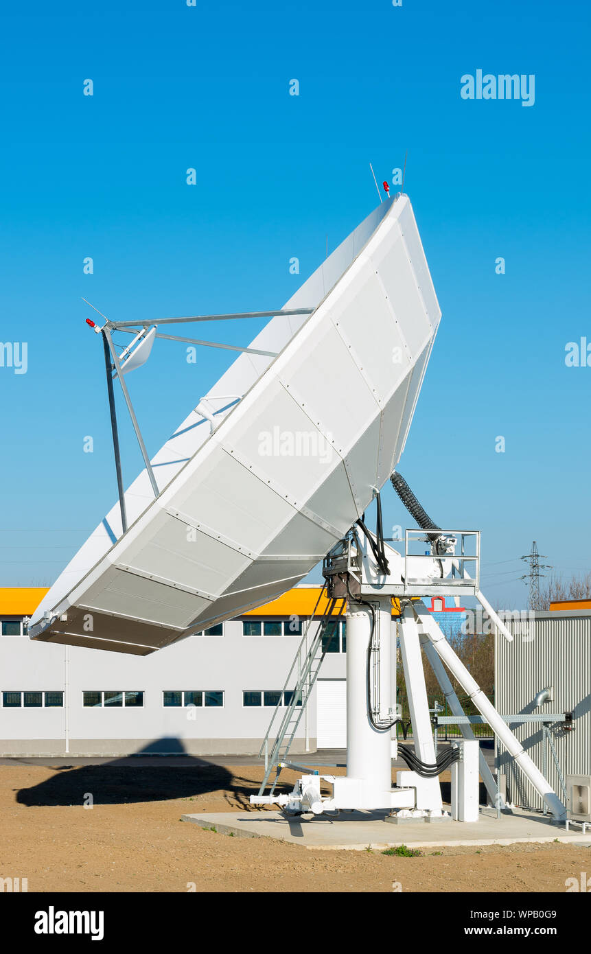 Motorised satellite dish Stock Photo Alamy