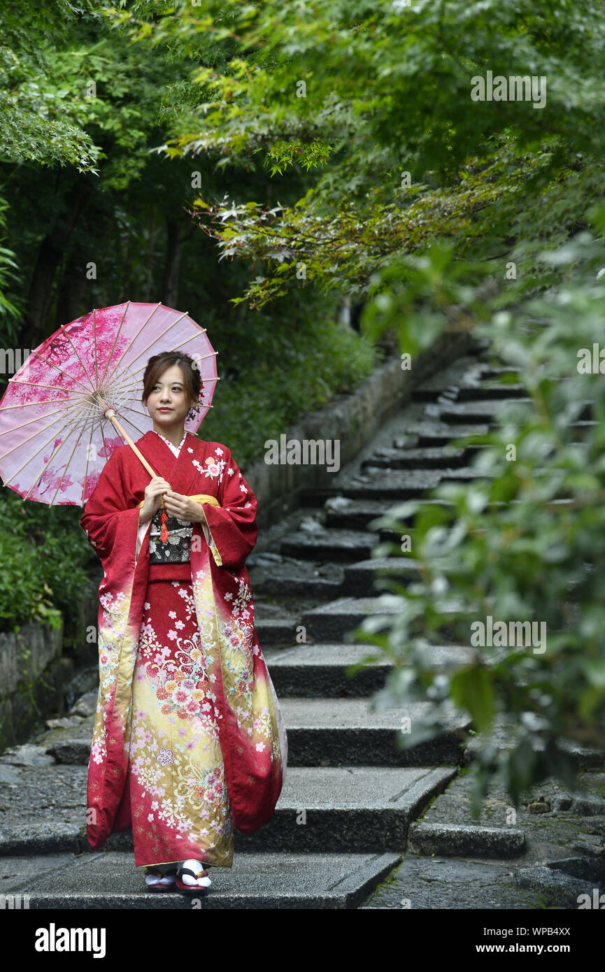 kimono lady Kyoto Japan Stock Photo Alamy