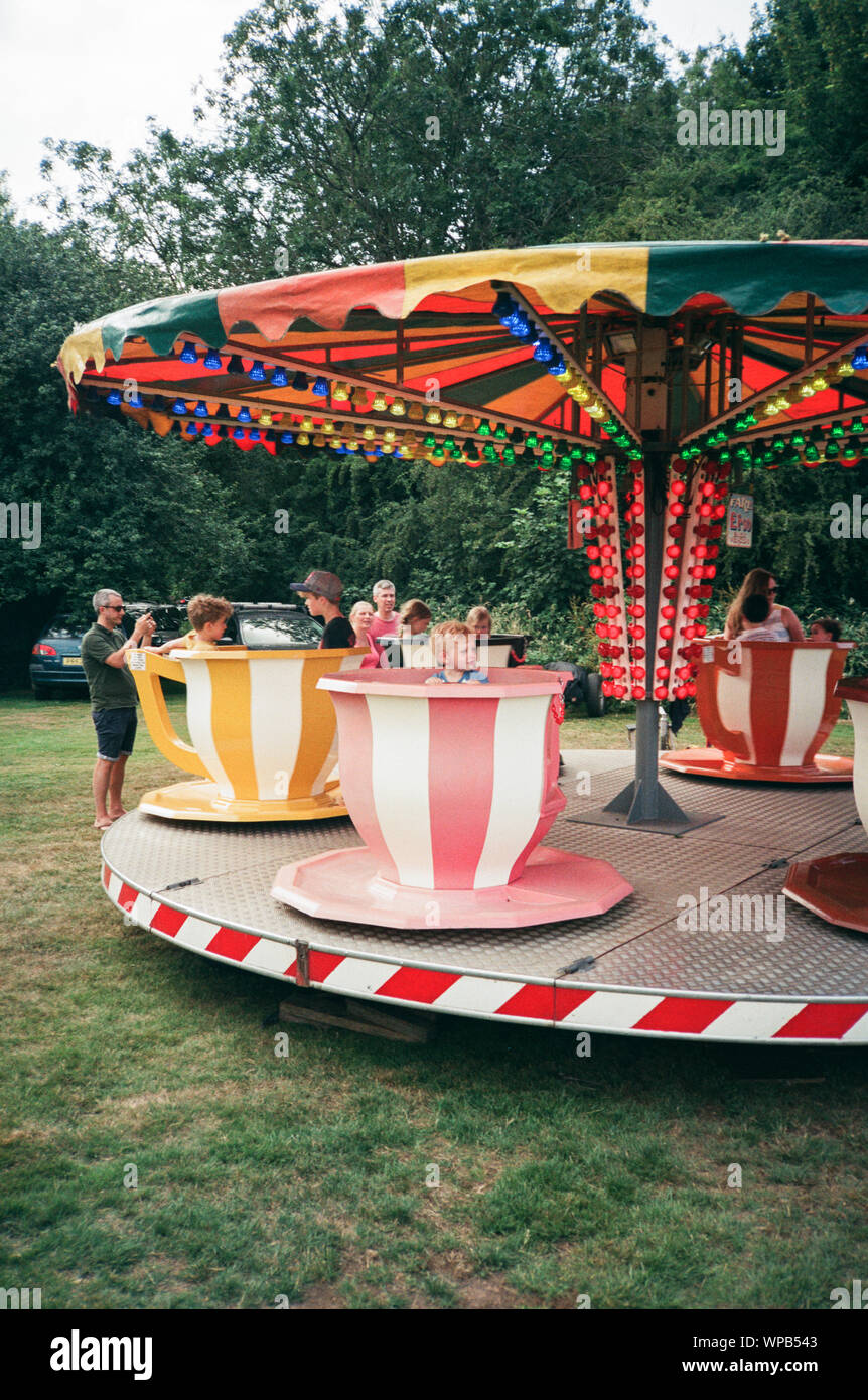 Teacup Ride High Resolution Stock Photography and Images Alamy