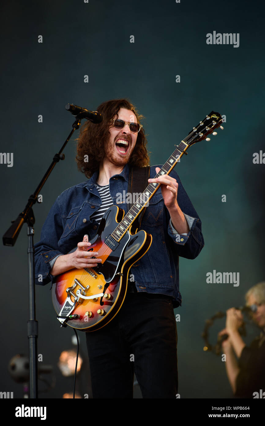 Berlin, Germany. 08th Sep, 2019. Hozier, musician, stands with his ...